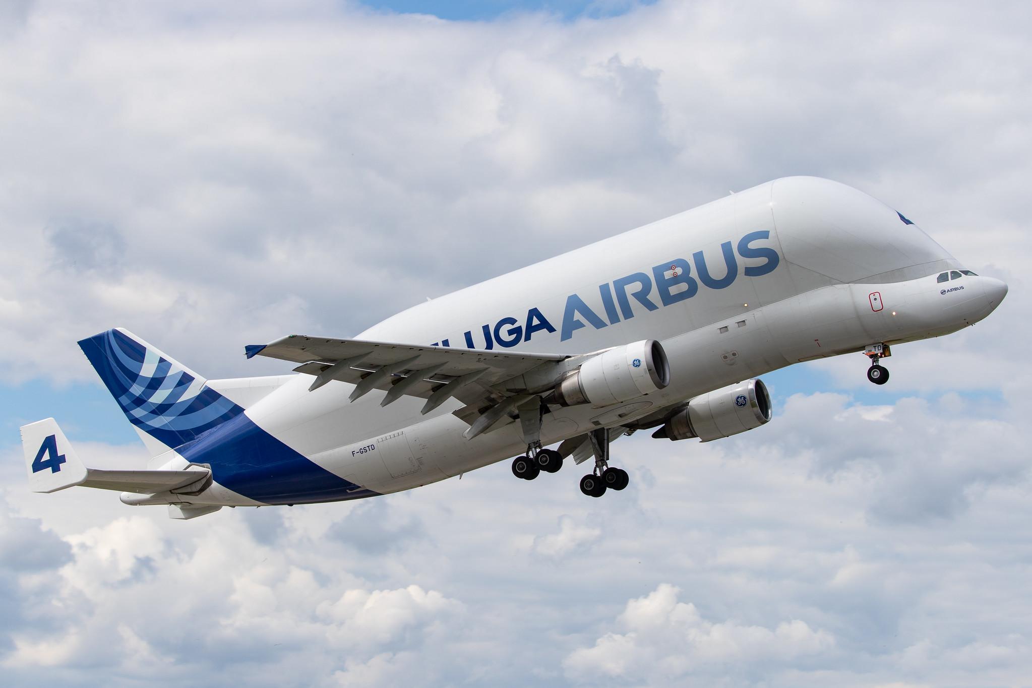 Hamburg Finkenwerder: Airbus Transport International (4Y / BGA) |  Airbus A300-608ST Beluga A3ST | F-GSTD | MSN 776