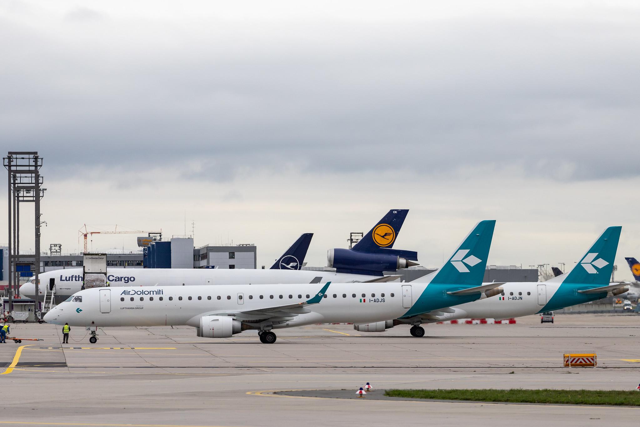 Frankfurt Airport: Air Dolomiti (EN / DLA) |  Embraer E195LR E195 | I-ADJS | MSN 19000597
