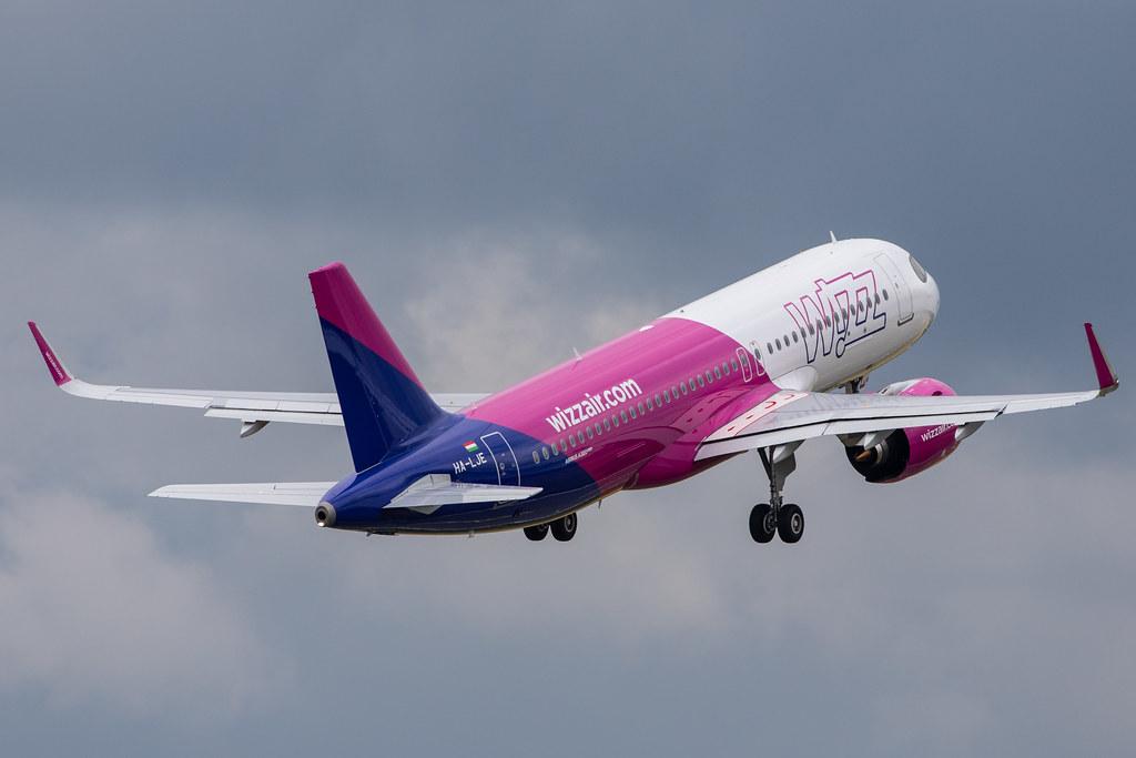 Hamburg Airport: Wizz Air (W6 / WZZ) |  Airbus A320-271N A20N | HA-LJE | MSN 10046