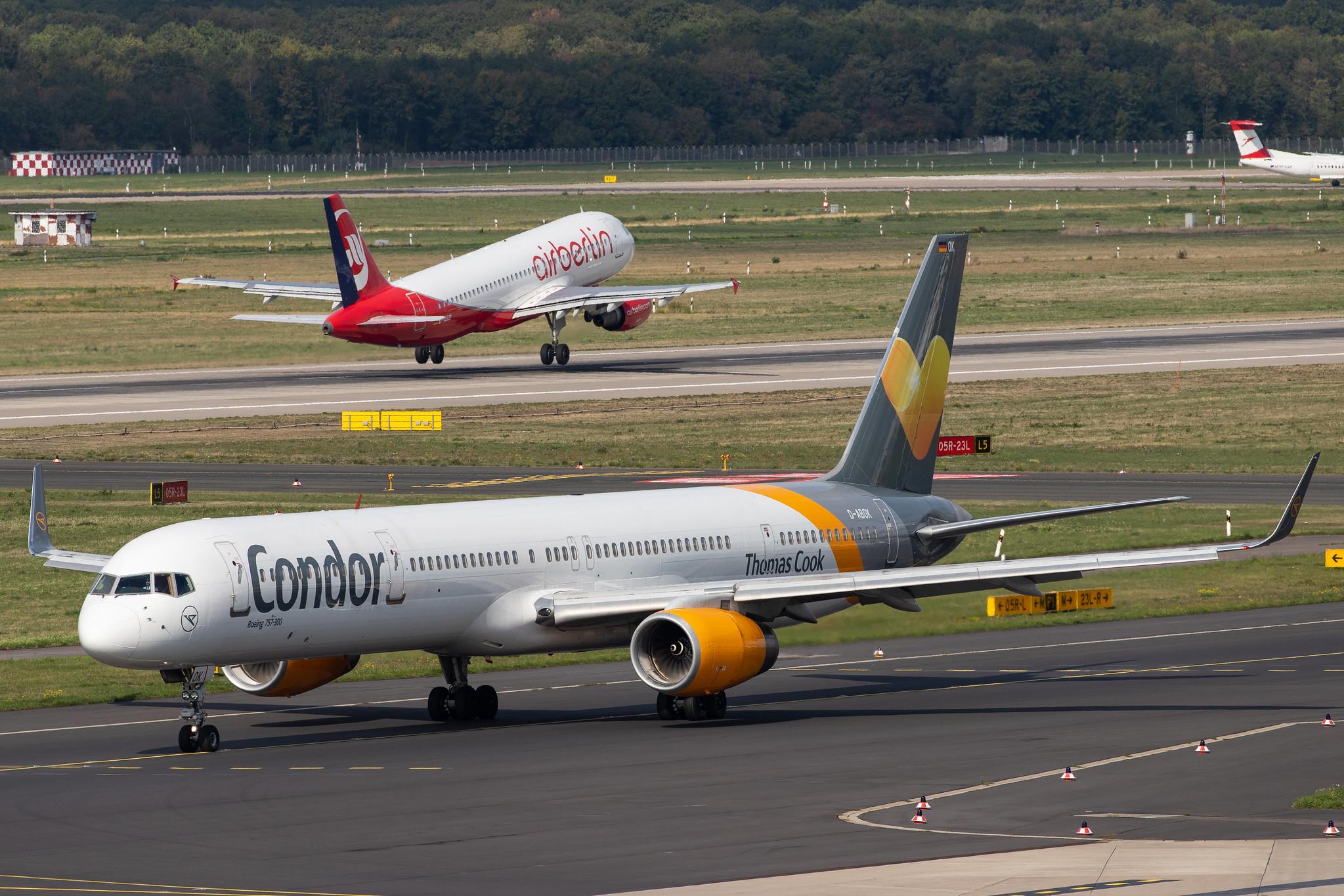 Düsseldorf Airport: Condor (DE / CFG) |  Boeing 757-330 B753 | D-ABOK | MSN 29020