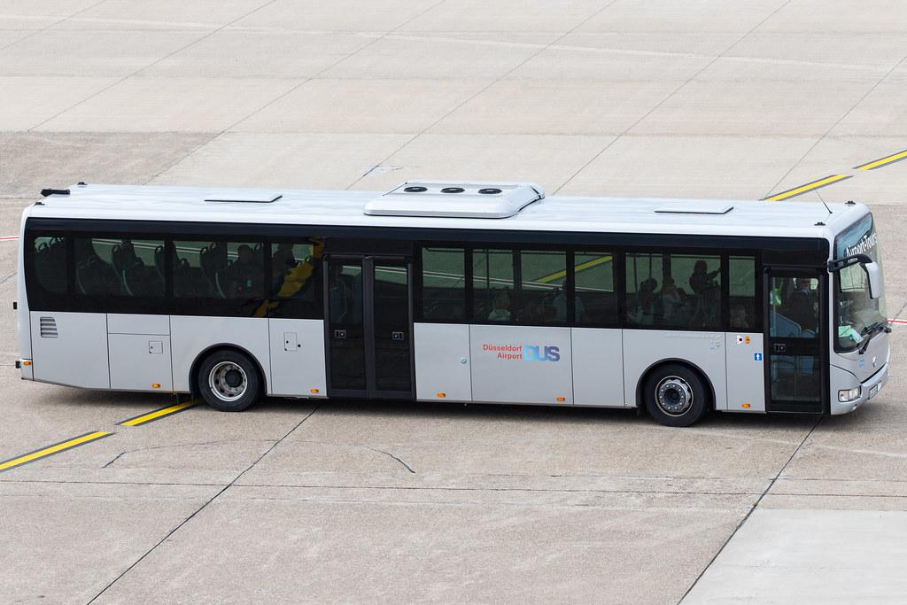 Düsseldorf Airport: Flughafen Bus |