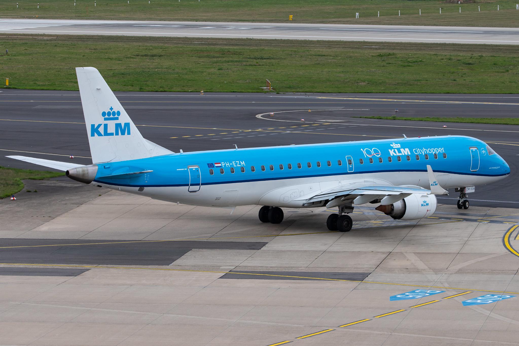 Düsseldorf Airport: KLM (KL / KLM) | Operator: KLM Cityhopper |  Embraer E190STD E190 | PH-EZM | MSN 19000338
