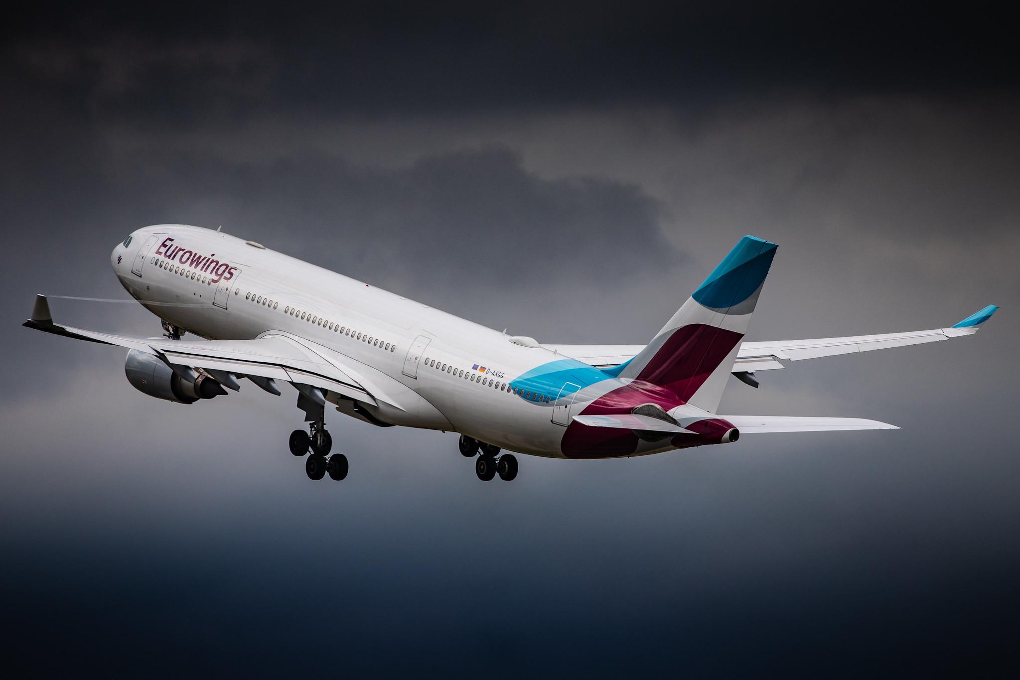 Düsseldorf Airport: Eurowings (EW / EWG) | Operator: SunExpress Deutschland |  Airbus A330-203 A332 | D-AXGG | MSN 0504