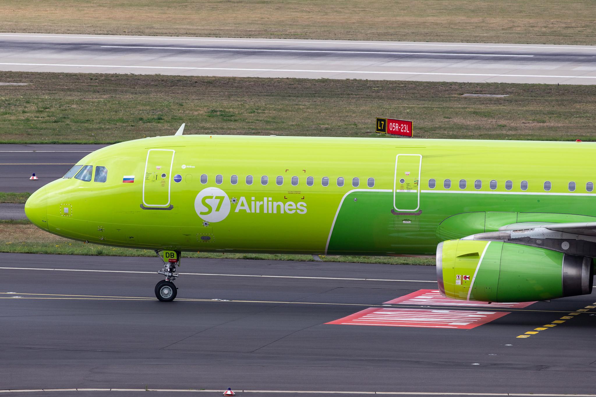 Düsseldorf Airport: S7 Airlines (S7 / SBI) |  Airbus A321-231 A321 | VQ-BDB | MSN 6734