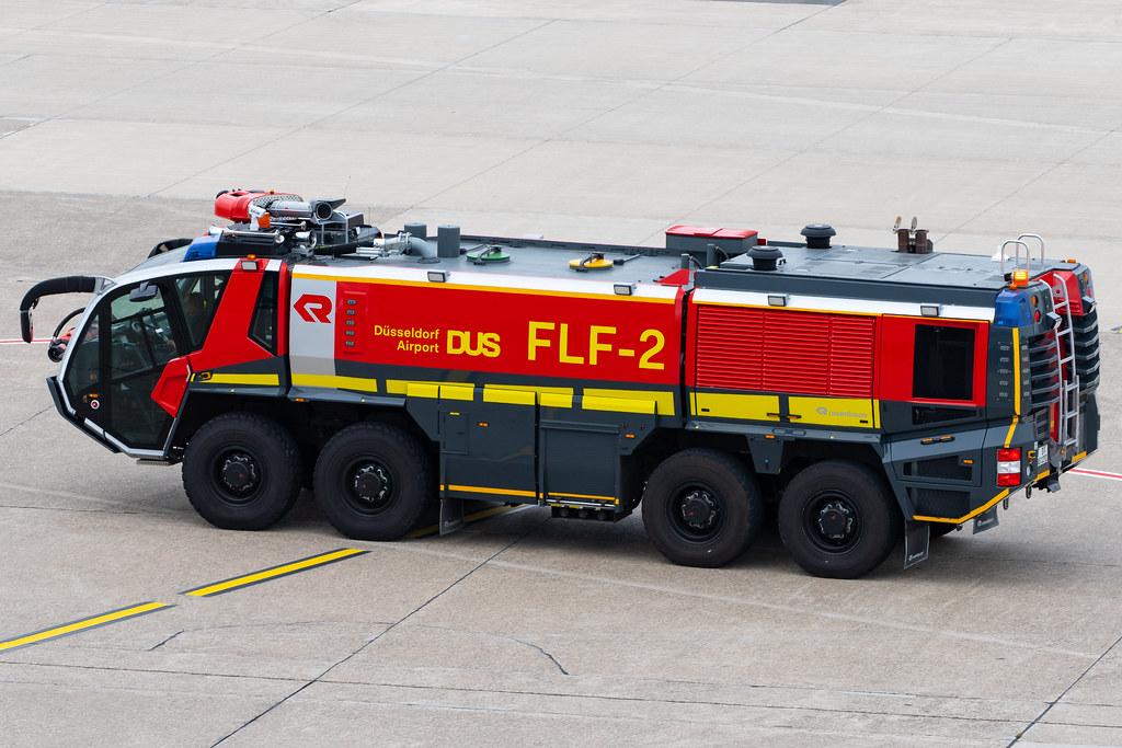 Düsseldorf Airport: Flughafenfeuerwehr FLF-2 |