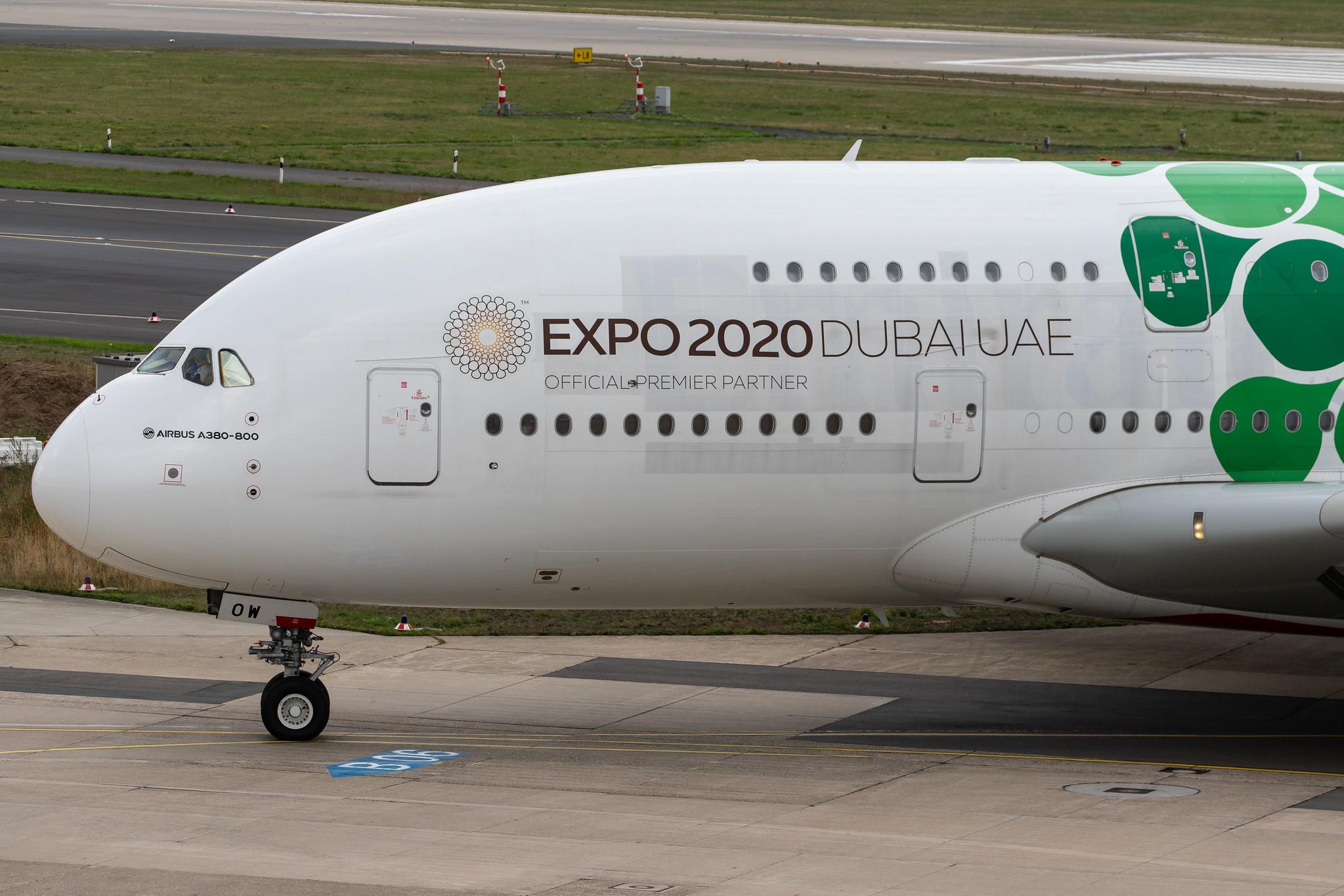 Düsseldorf Airport: Emirates (EK / UAE) |  Livery: Expo 2020 - Sustainability Livery |  Airbus A380-861 A388 | A6-EOW | MSN 207