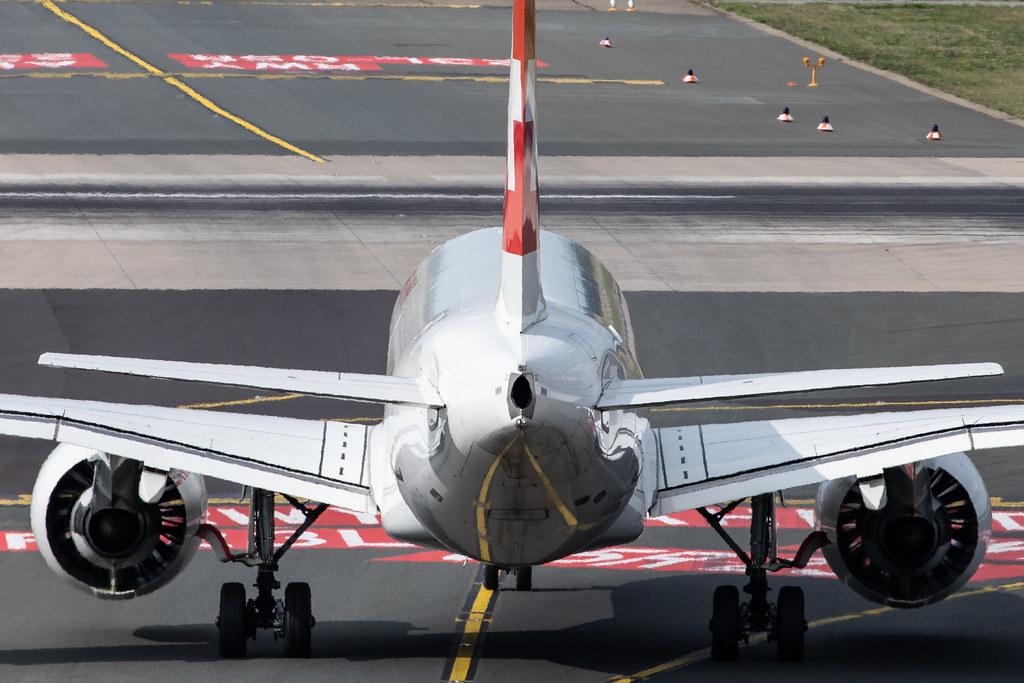 Düsseldorf Airport: Swiss (LX / SWR) |  Airbus A220-300 BCS3 | HB-JCT | MSN 55046