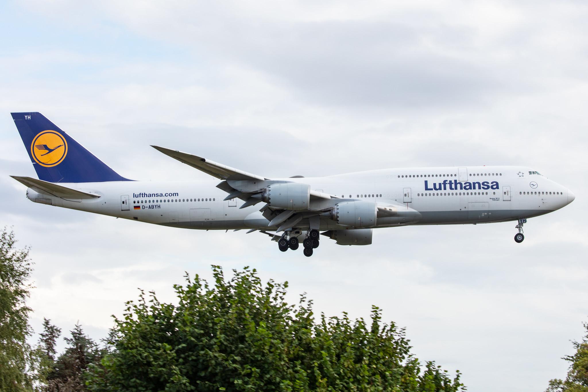 Hamburg Airport: Lufthansa (LH / DLH) |  Boeing 747-830 B748 | D-ABYH | MSN 37832