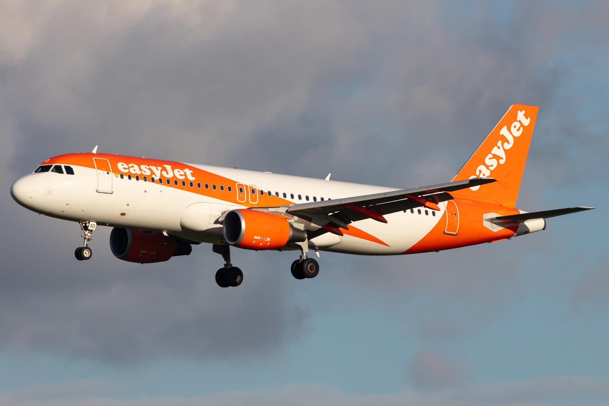 Amsterdam Airport Schiphol: easyJet (U2 / EZY) | Operator: easyJet Switzerland |  Airbus A320-214 A320 | HB-JXD | MSN 5150