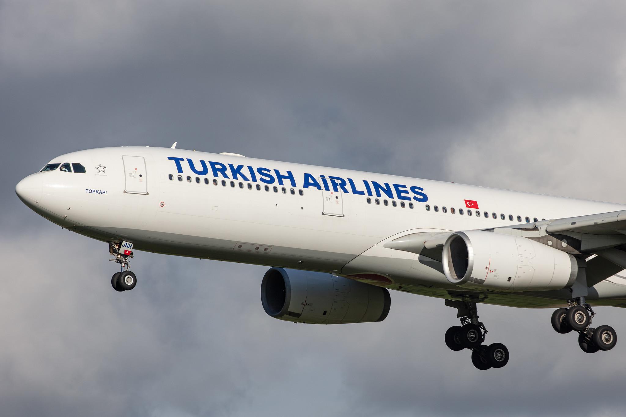 Amsterdam Airport Schiphol: Turkish Airlines (TK / THY) |  Airbus A330-343 A333 | TC-JNH | MSN 1150