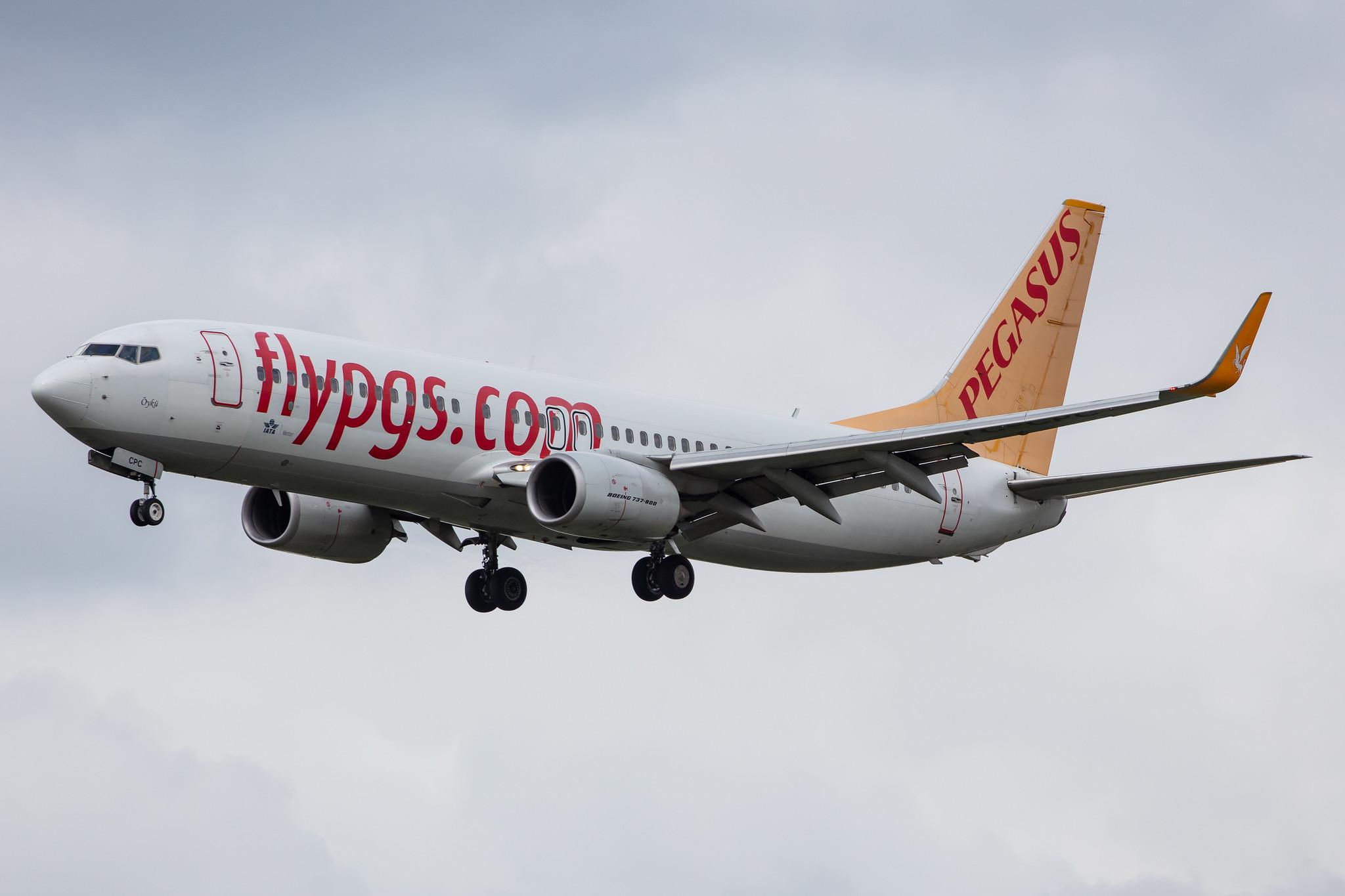 Amsterdam Airport Schiphol: Pegasus Airlines (PC / PGT) |  Boeing 737-82R B738 | TC-CPC | MSN 40878