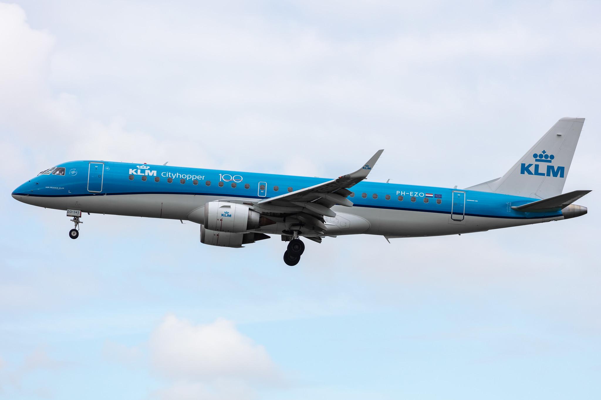 Amsterdam Airport Schiphol: KLM (KL / KLM) | Operator: KLM Cityhopper |  Embraer E190STD E190 | PH-EZO | MSN 19000345