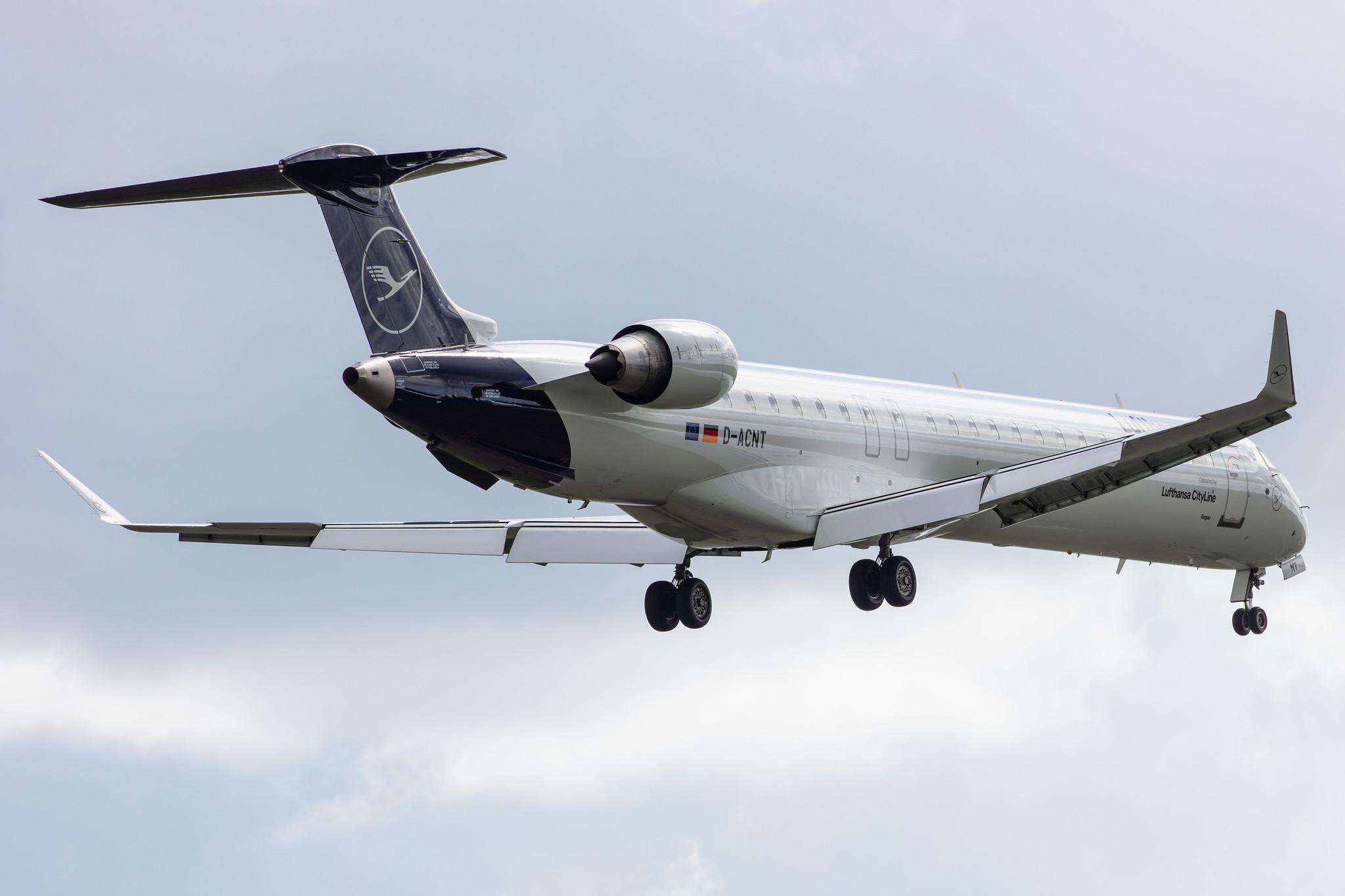 Amsterdam Airport Schiphol: Lufthansa (LH / DLH) | Operator: Lufthansa CityLine |  Mitsubishi CRJ-900LR CRJ9 | D-ACNT | MSN 15264