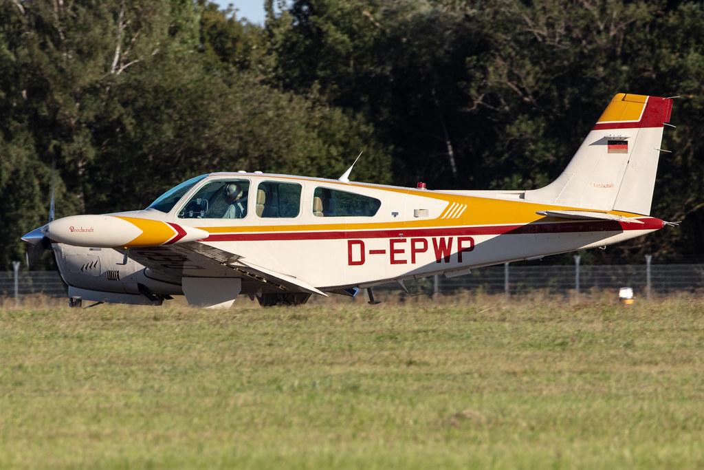 Hamburg Airport: Private Owner |  Beech F33A Bonanza BE33 | D-EPWP | MSN CE-1654