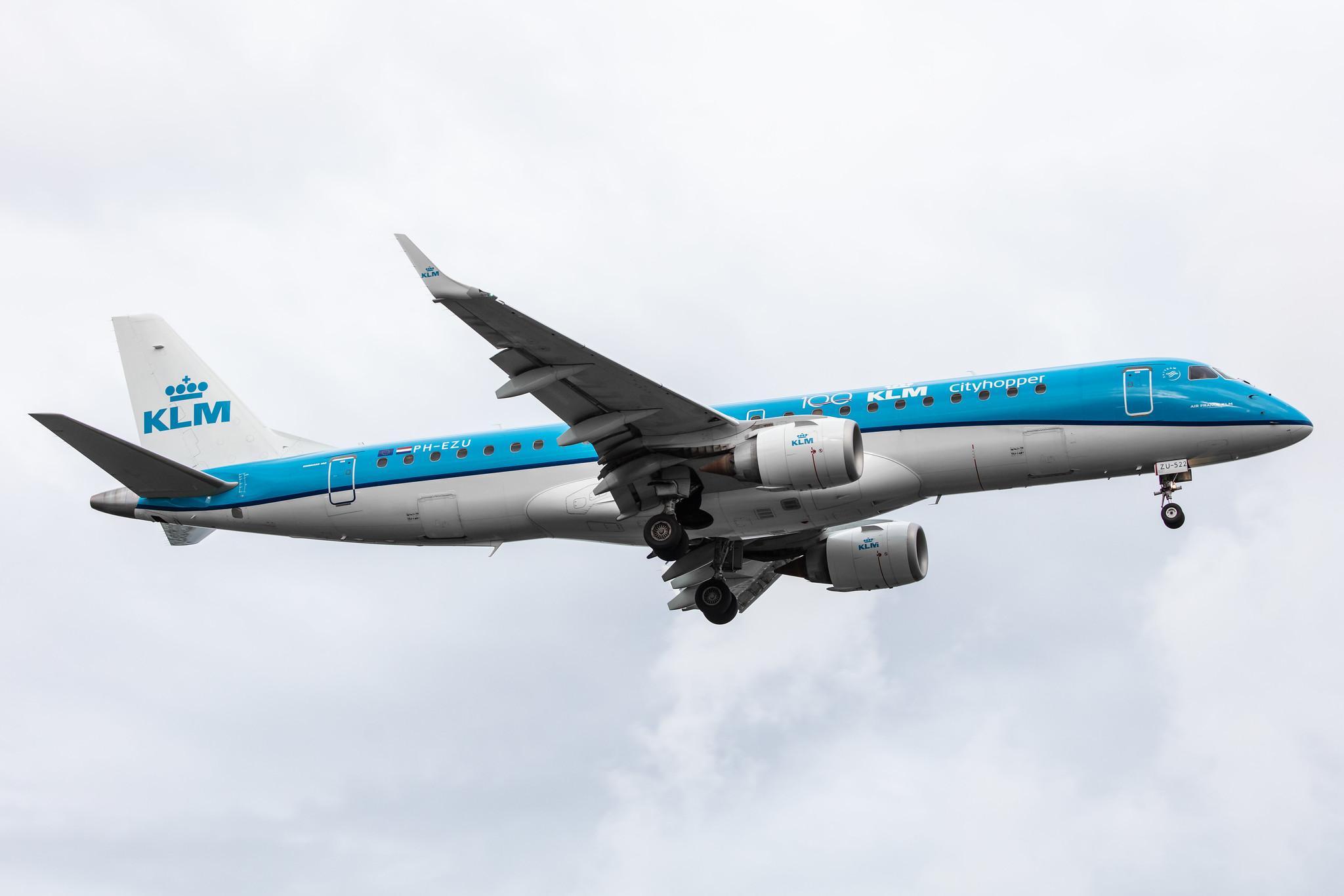 Amsterdam Airport Schiphol: KLM (KL / KLM) | Operator: KLM Cityhopper |  Embraer E190STD E190 | PH-EZU | MSN 19000522