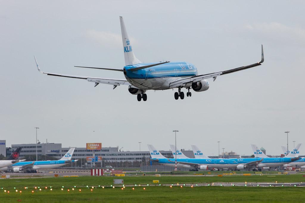 Amsterdam Airport Schiphol: KLM (KL / KLM) |  Boeing 737-8K2 B738 | PH-BXY | MSN 30372