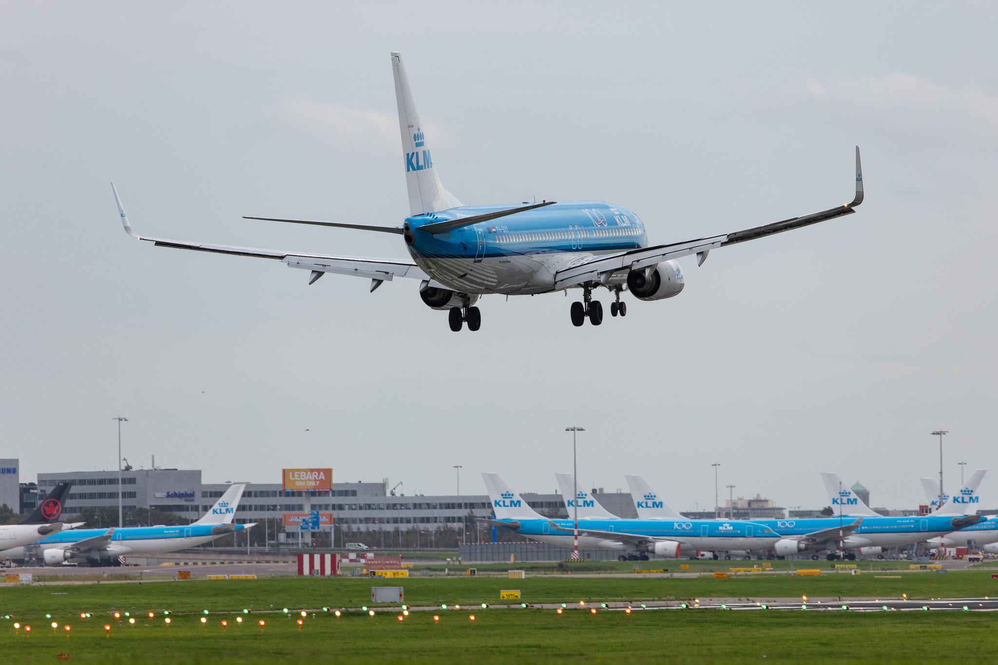 Amsterdam Airport Schiphol: KLM (KL / KLM) |  Boeing 737-8K2 B738 | PH-BXY | MSN 30372