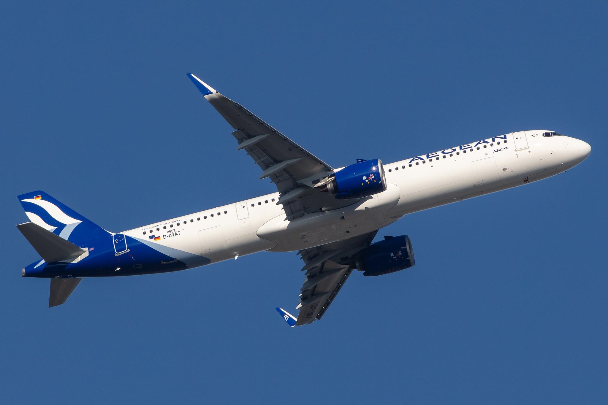 Hamburg Airport: Aegean Airlines (A3 / AEE) |  Airbus A321-271NX A21N | D-AYAT (SX-NAA) | MSN 9553