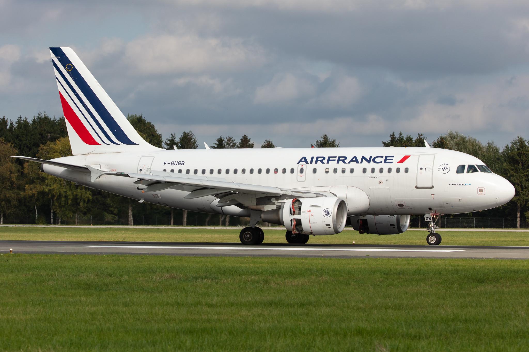 Hamburg Airport: Air France (AF / AFR) |  Airbus A318-111 A318 | F-GUGB | MSN 2059