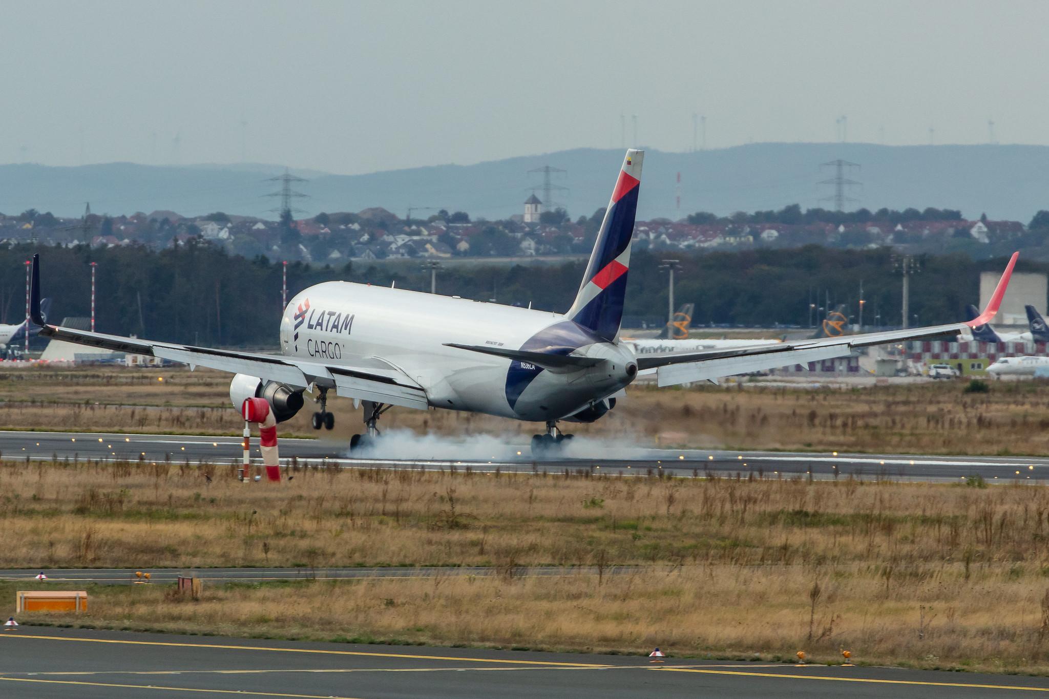 Frankfurt Airport: LATAM Cargo (UC / LCO) | Operator: LATAM Cargo Colombia |  Boeing 767-316F(ER) B763 | N536LA | MSN 32573