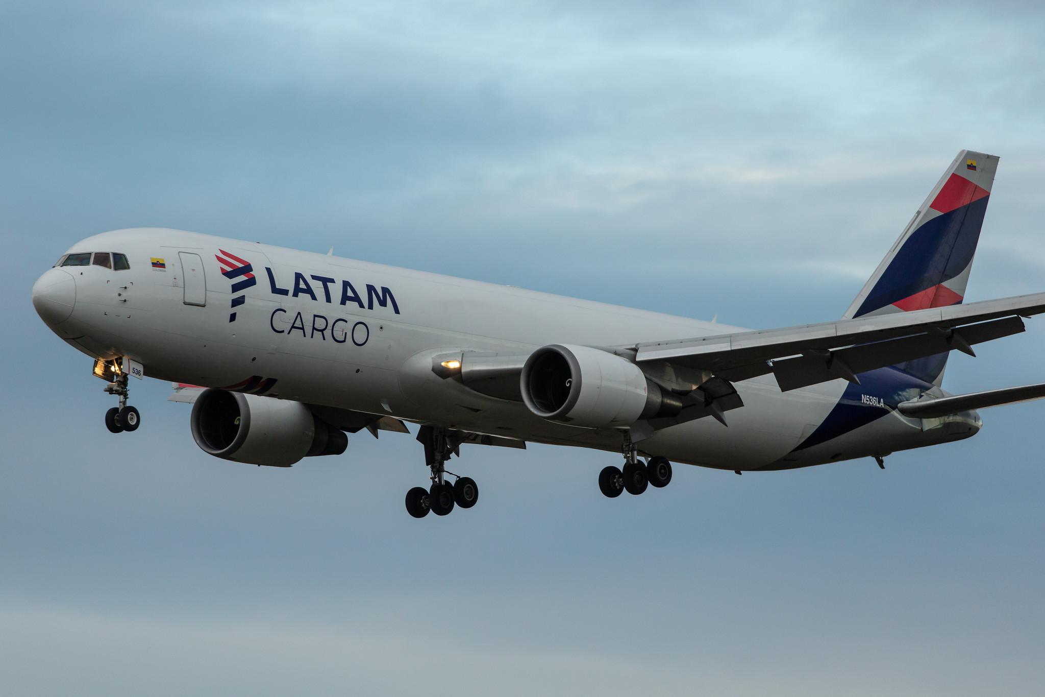 Frankfurt Airport: LATAM Cargo (UC / LCO) | Operator: LATAM Cargo Colombia |  Boeing 767-316F(ER) B763 | N536LA | MSN 32573