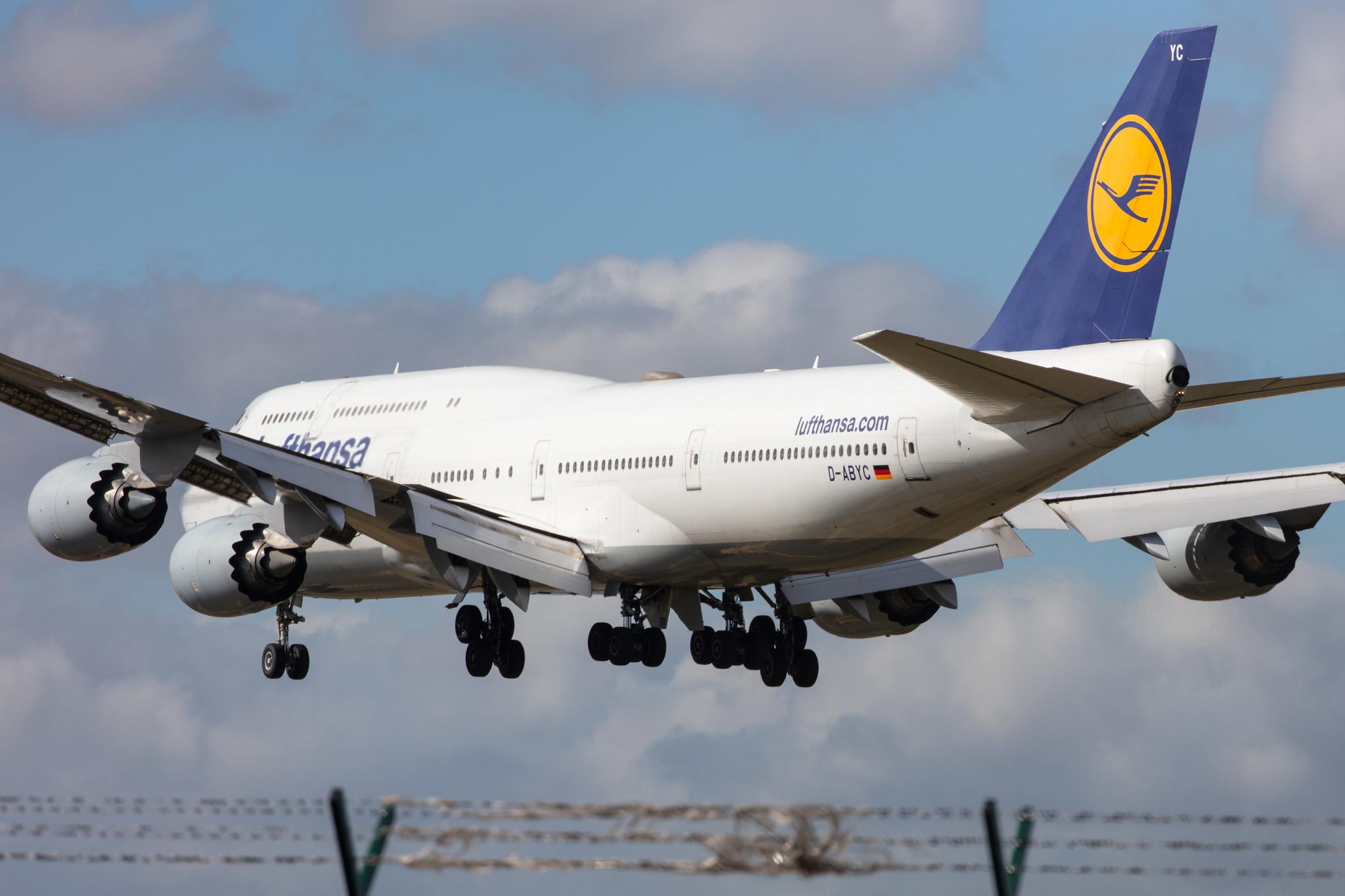 Frankfurt Airport: Lufthansa (LH / DLH) |  Boeing 747-830 B748 | D-ABYC | MSN 37828