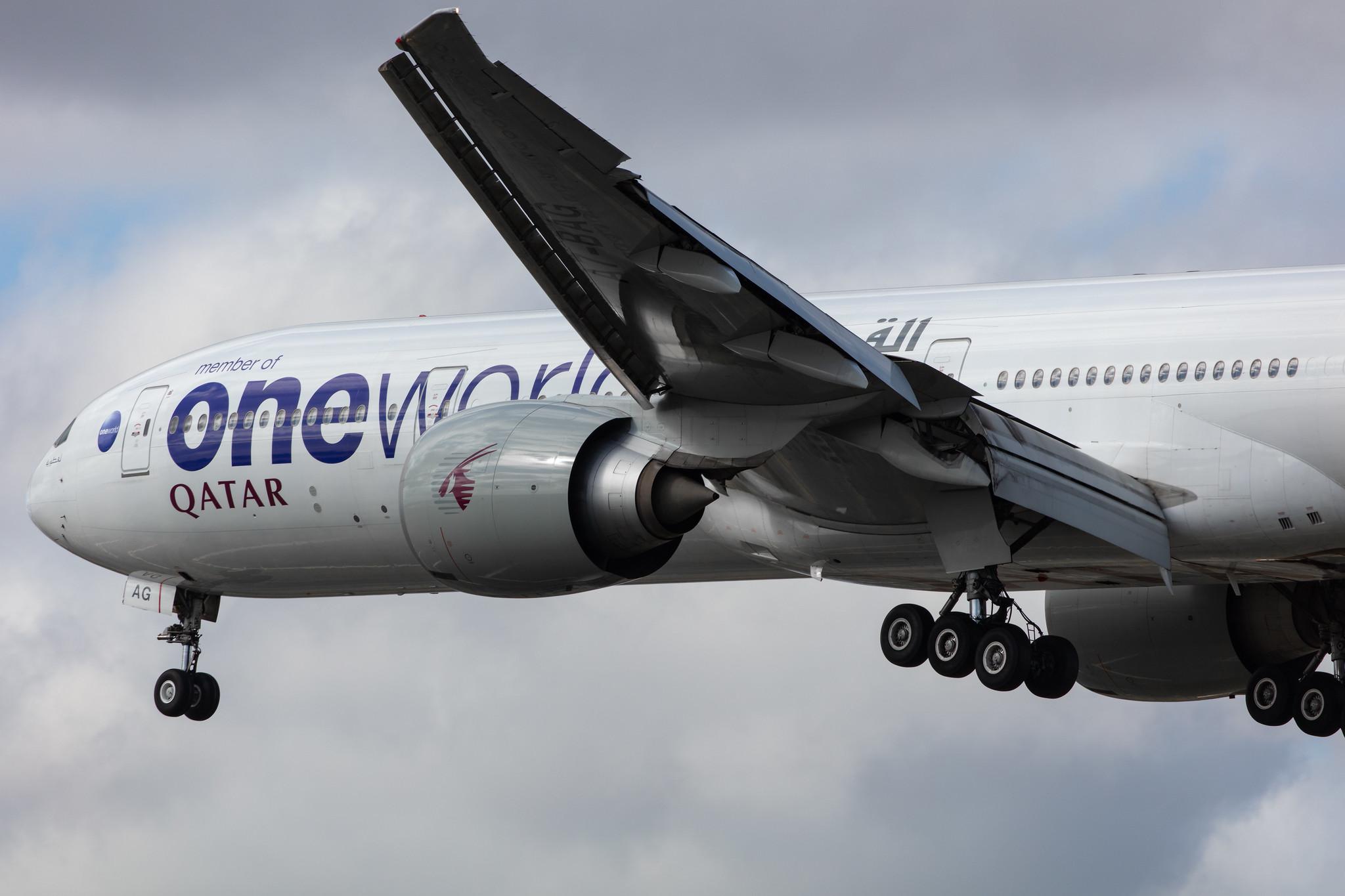 Frankfurt Airport: Qatar Airways (QR / QTR) |  Livery: Oneworld Livery |  Boeing 777-3DZ(ER) B77W | A7-BAG | MSN 36014