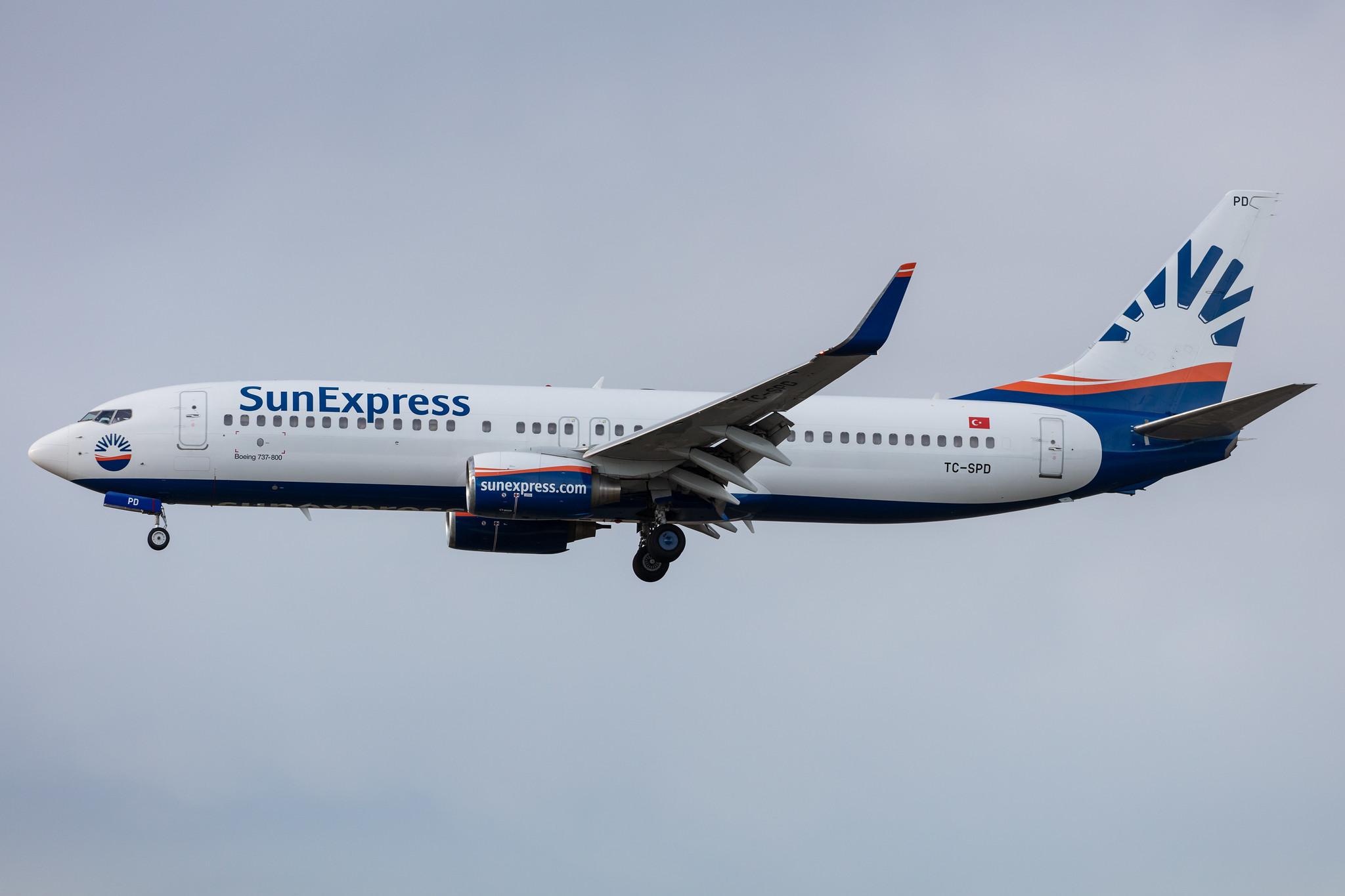 Frankfurt Airport: SunExpress (XQ / SXS) |  Boeing 737-8AS B738 | TC-SPD | MSN 34985