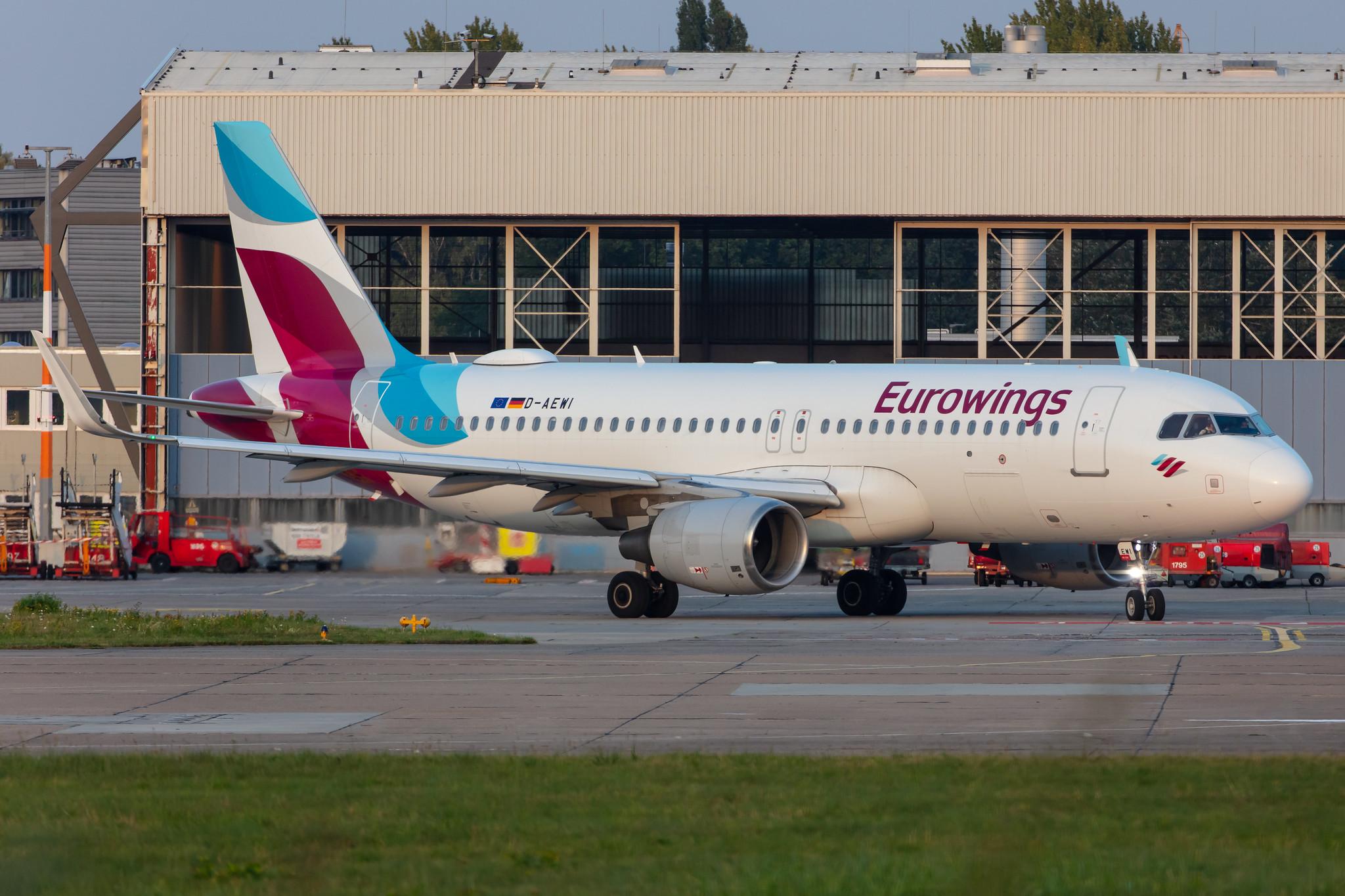 Hamburg Airport: Eurowings (EW / EWG) |  Airbus A320-214 A320 | D-AEWI | MSN 7210