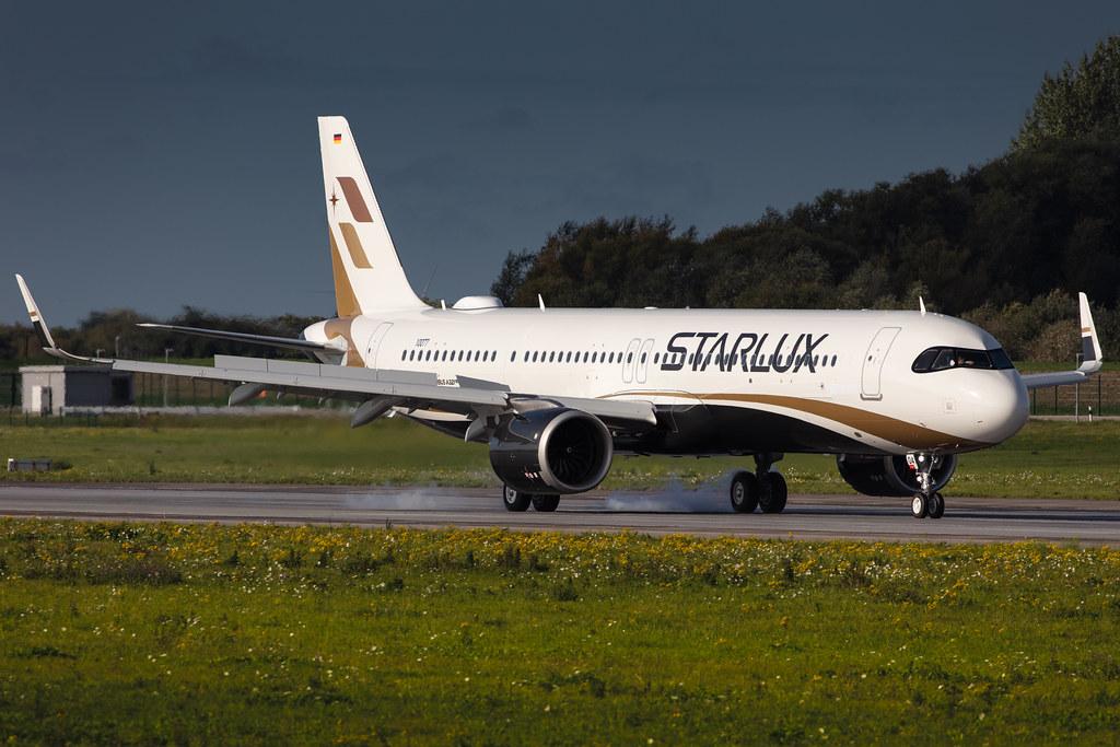 Hamburg Finkenwerder: STARLUX (JX / SJX) | Operator: Starlux Airlines |  Airbus A321-252NX A21N | D-AYAG | MSN 10077