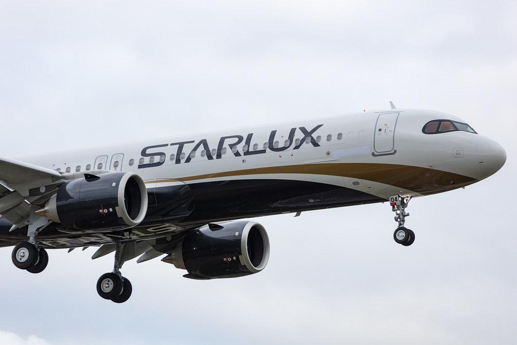 Hamburg Airport: STARLUX (JX / SJX) | Operator: Starlux Airlines |  Airbus A321-252NX A21N | D-AYAG | MSN 10077