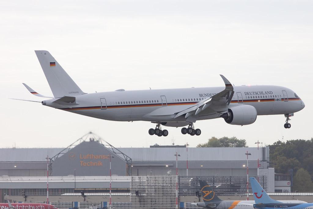 Hamburg Airport: German Air Force (/ GAF) |  Airbus A350-941 A359 | 10+03 | MSN 416