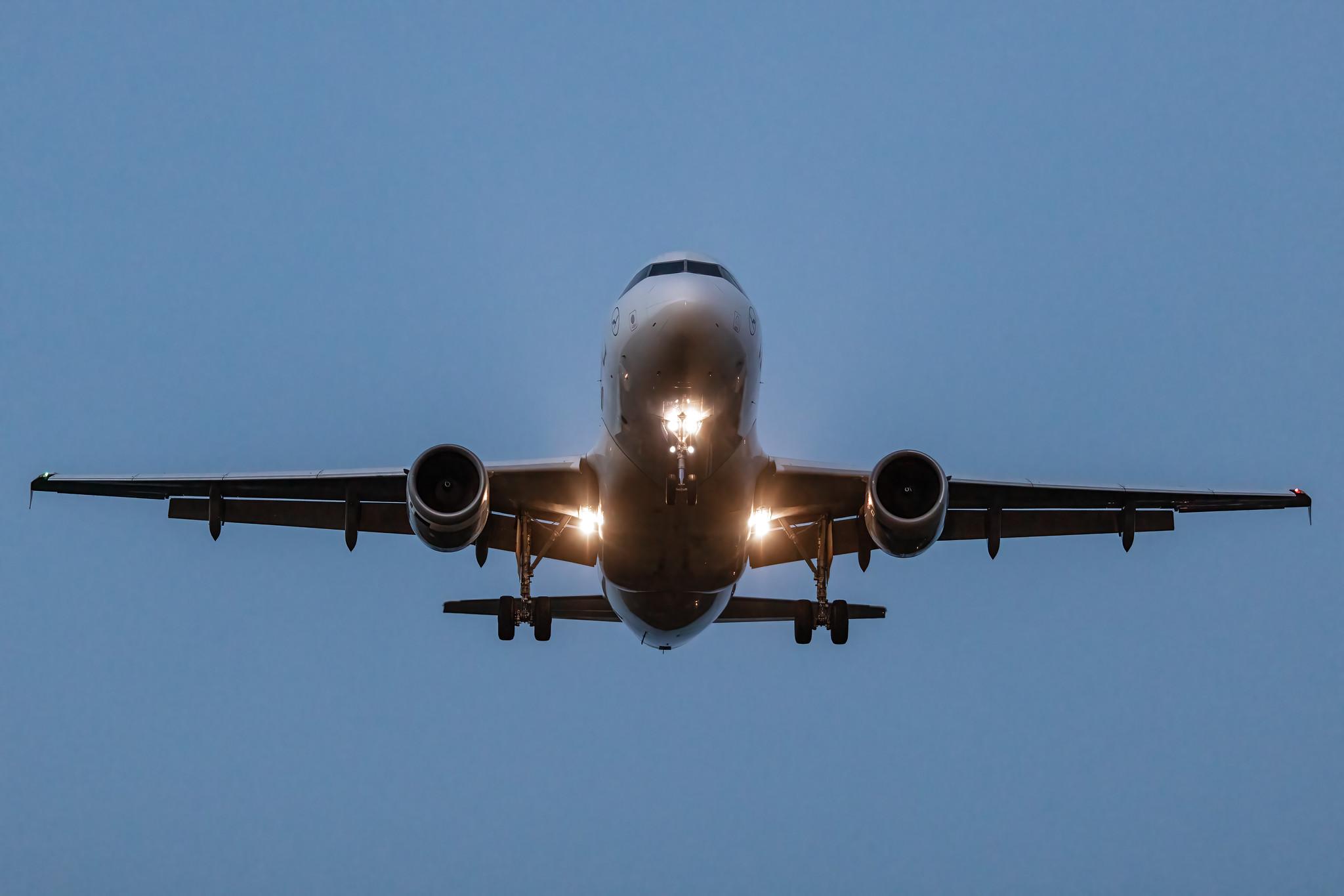 Hamburg Airport: Lufthansa (LH / DLH) |  Livery: Star Alliance Livery |  Airbus A319-114 A319 | D-AILF | MSN 0636