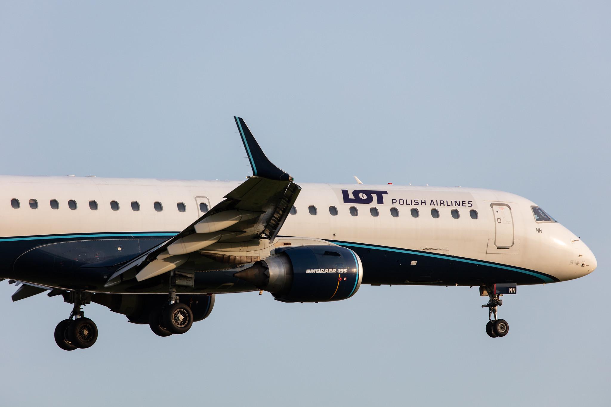 Hamburg Airport: LOT (LO / LOT) |  Embraer E195AR E195 | SP-LNN | MSN 19000413