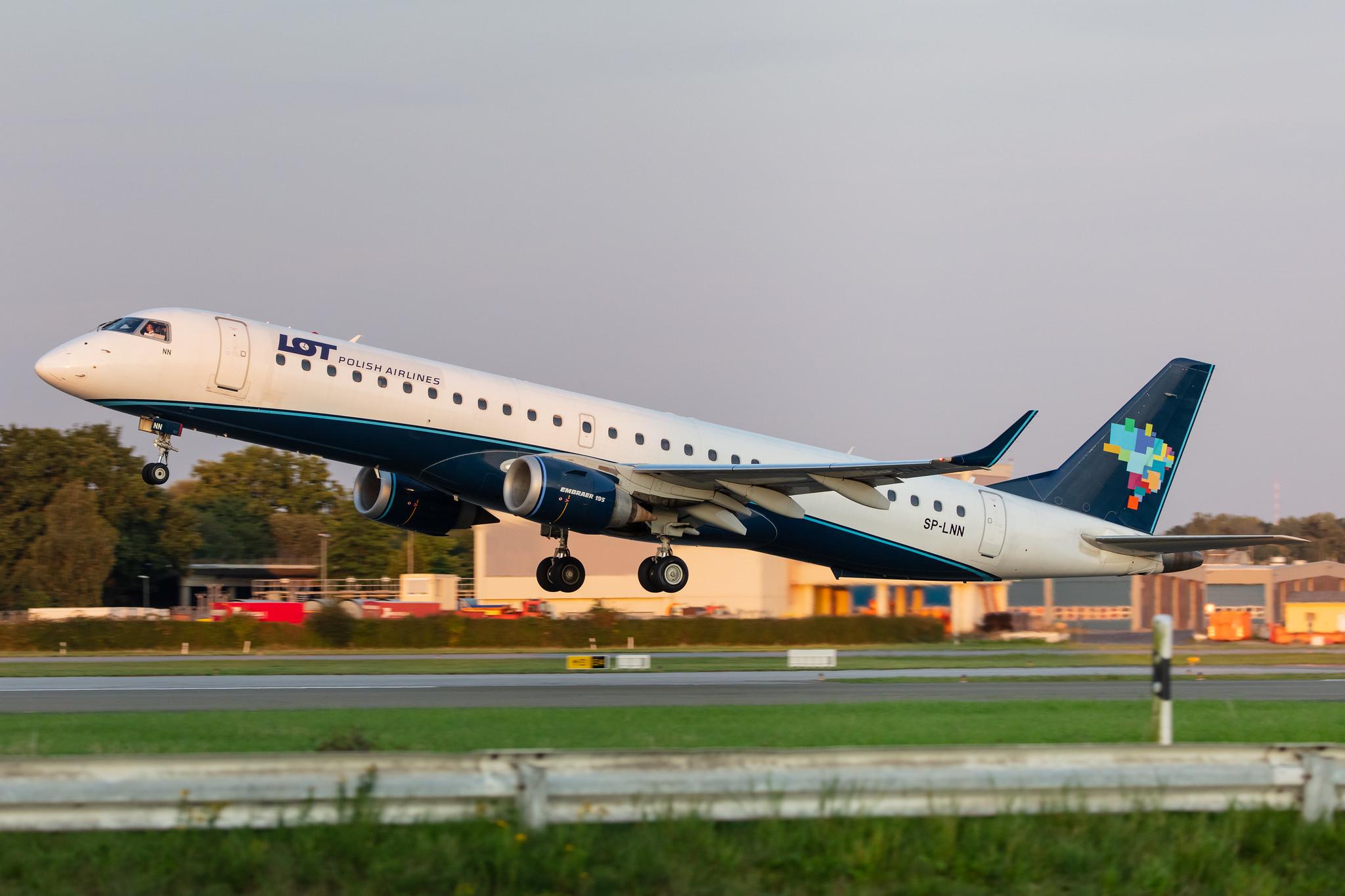 Hamburg Airport: LOT (LO / LOT) |  Embraer E195AR E195 | SP-LNN | MSN 19000413
