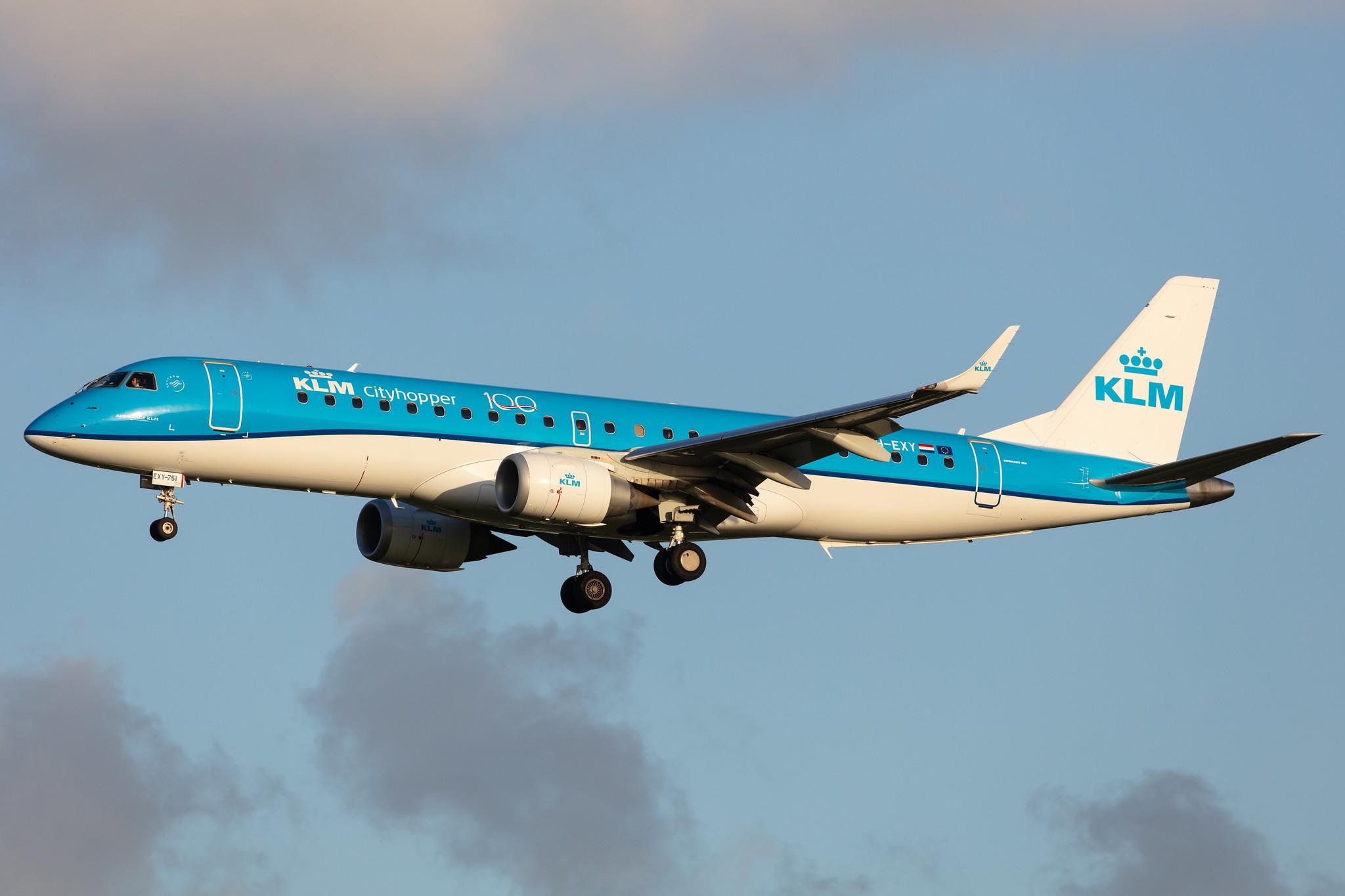 Amsterdam Airport Schiphol: KLM (KL / KLM) | Operator: KLM Cityhopper |  Embraer E190STD E190 | PH-EXY | MSN 19000751
