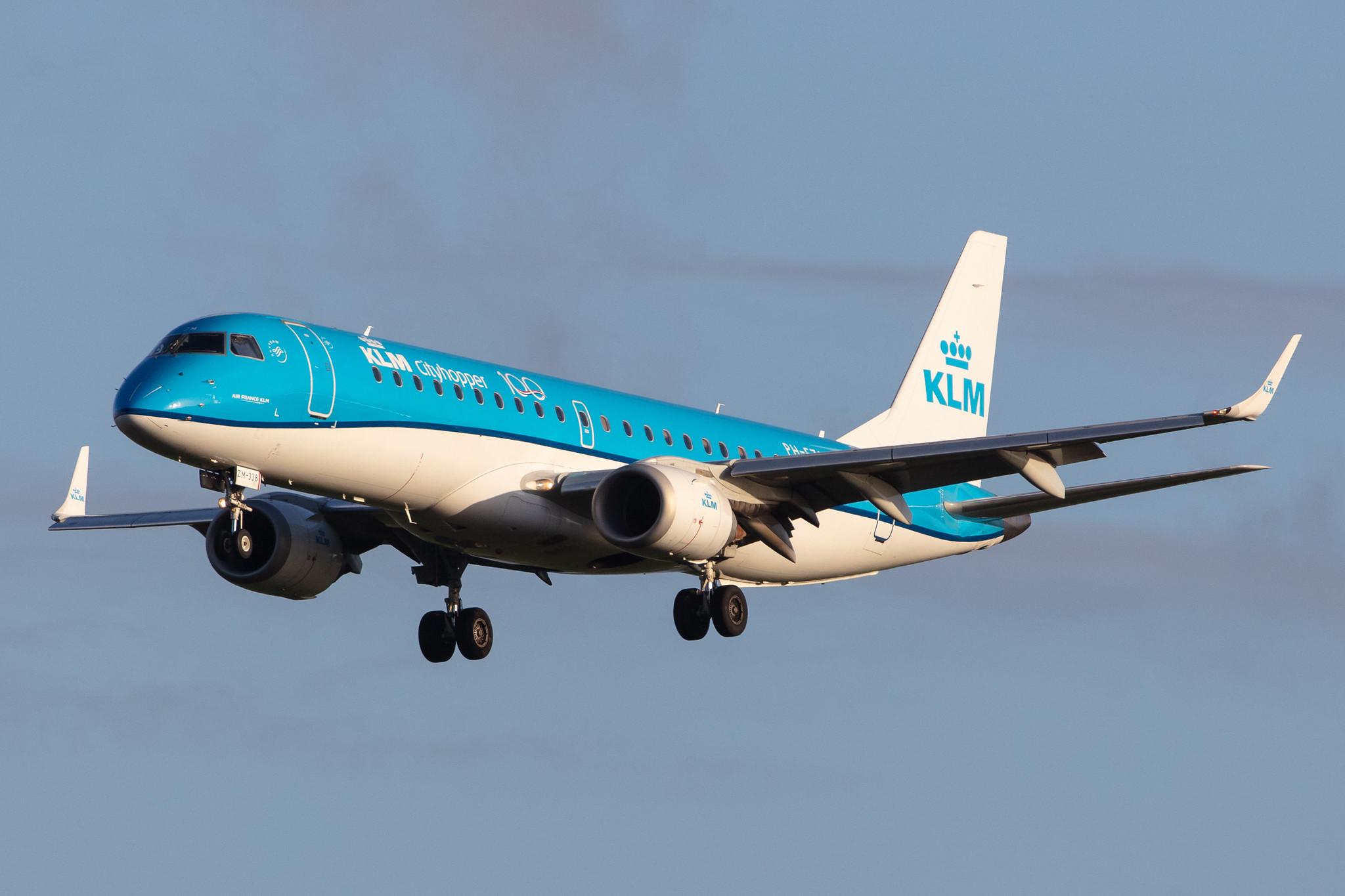 Amsterdam Airport Schiphol: KLM (KL / KLM) | Operator: KLM Cityhopper |  Embraer E190STD E190 | PH-EZM | MSN 19000338