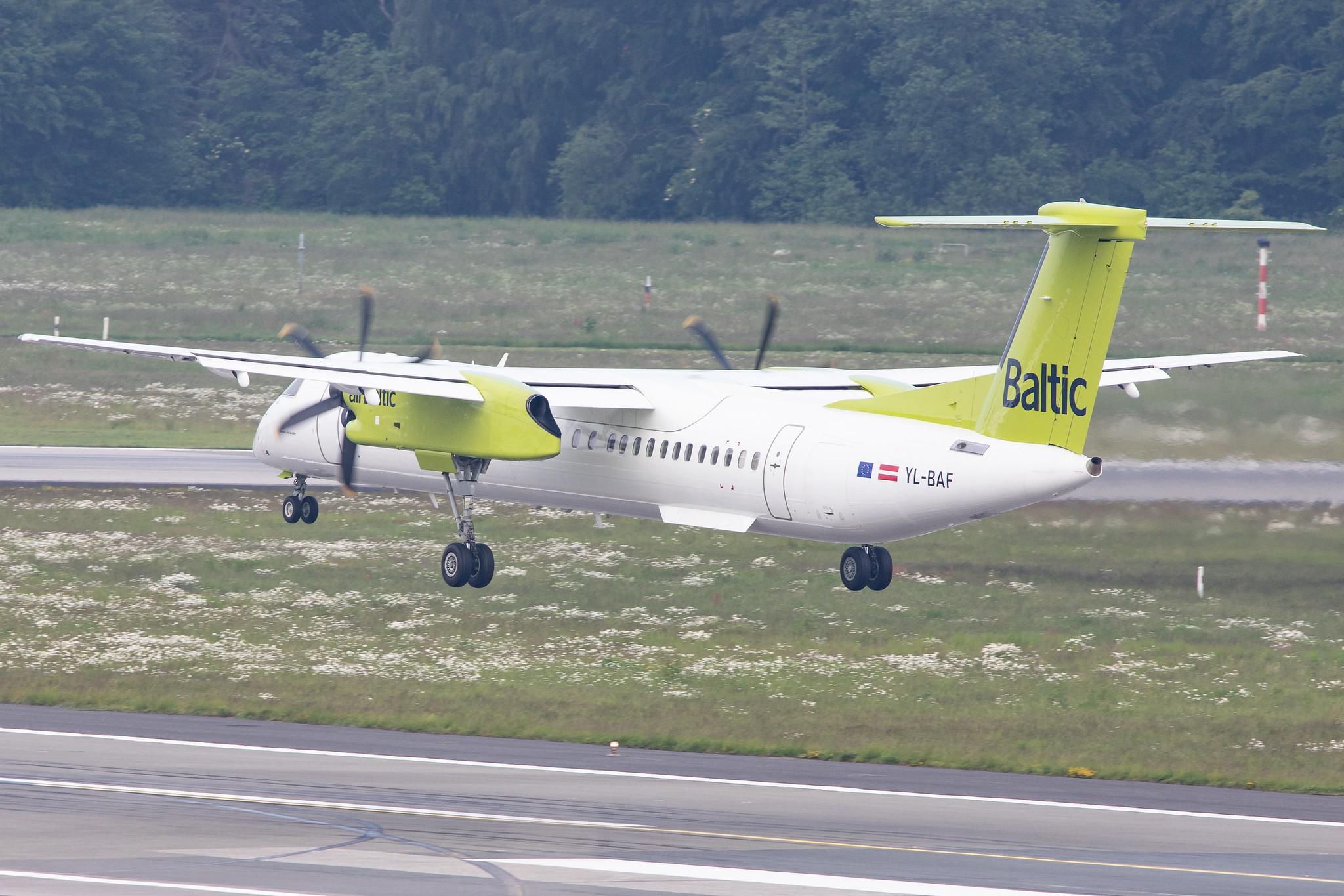 Hamburg Airport: Air Baltic (BT / BTI) |  De Havilland Canada Dash 8-400 DH8D | YL-BAF | MSN 4293