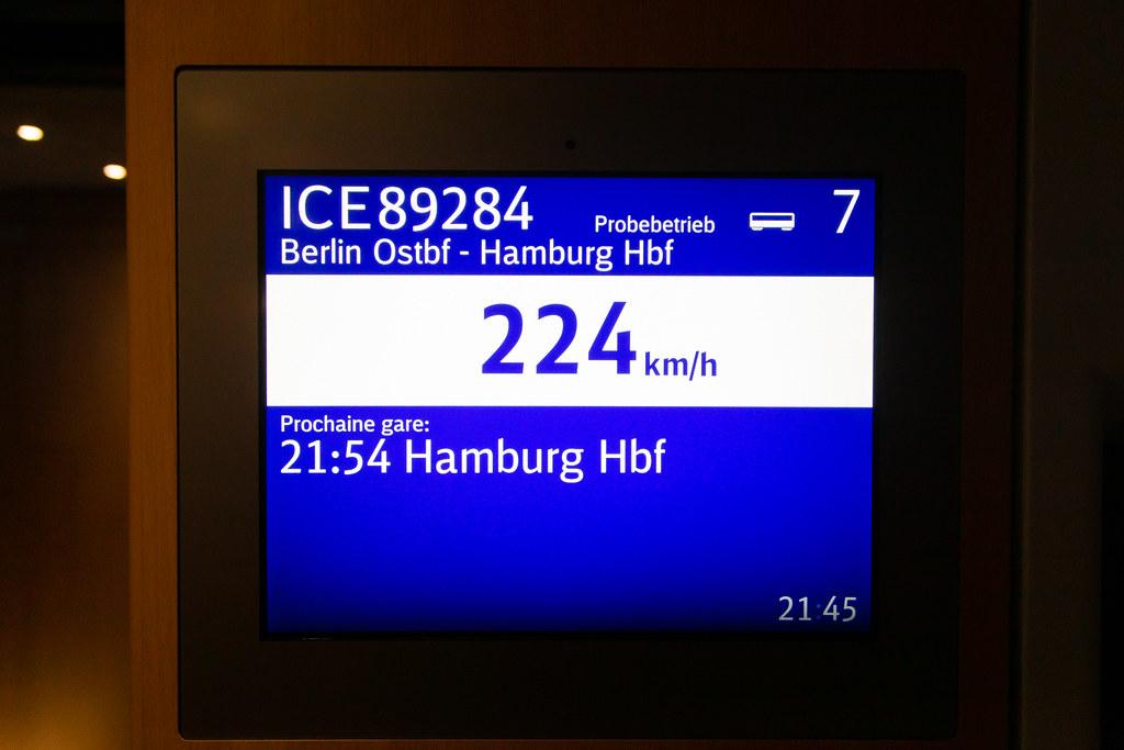 ICE 4: Info-Monitor 224km/h