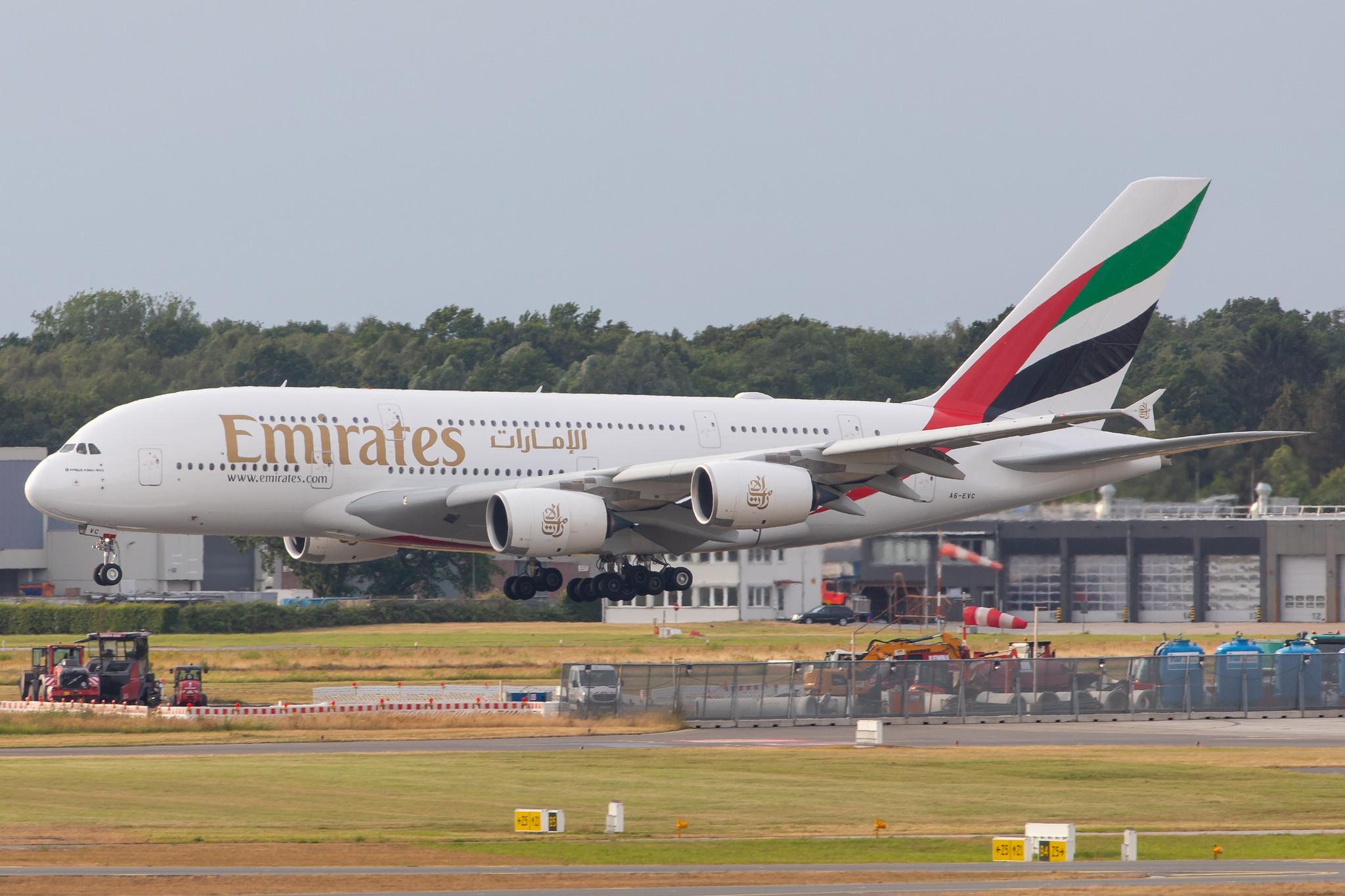 Hamburg Airport: Emirates (EK / UAE) |  Airbus A380-842 A388 | A6-EVC | MSN 248
