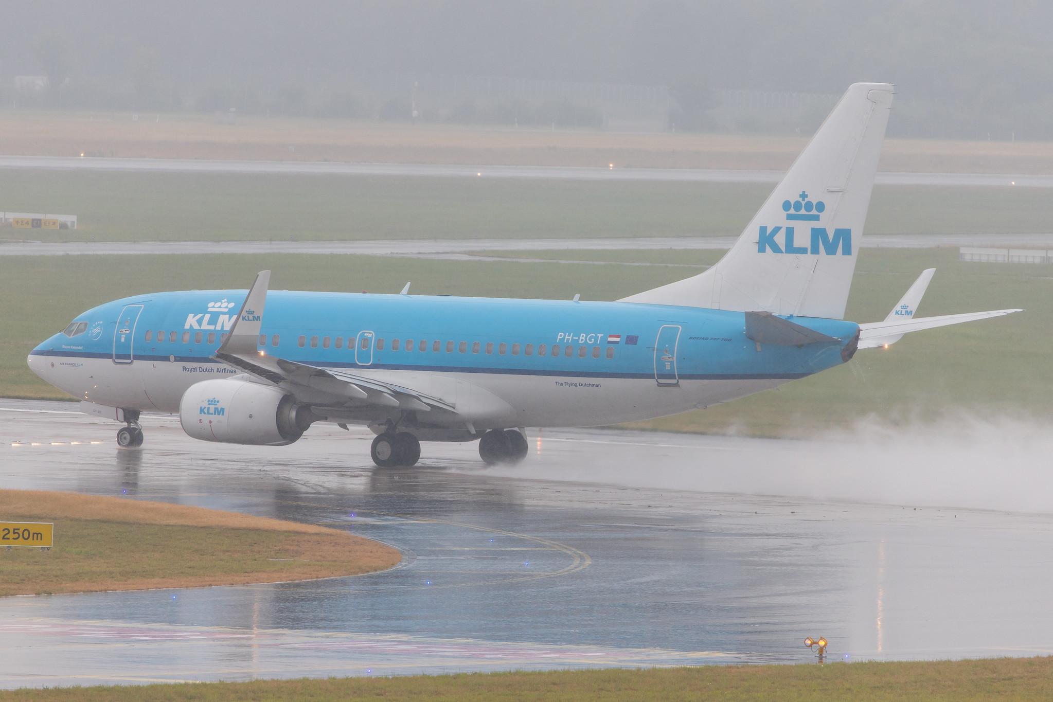 Hamburg Airport: KLM (KL / KLM) |  Boeing 737-7K2 B737 | PH-BGT | MSN 38634