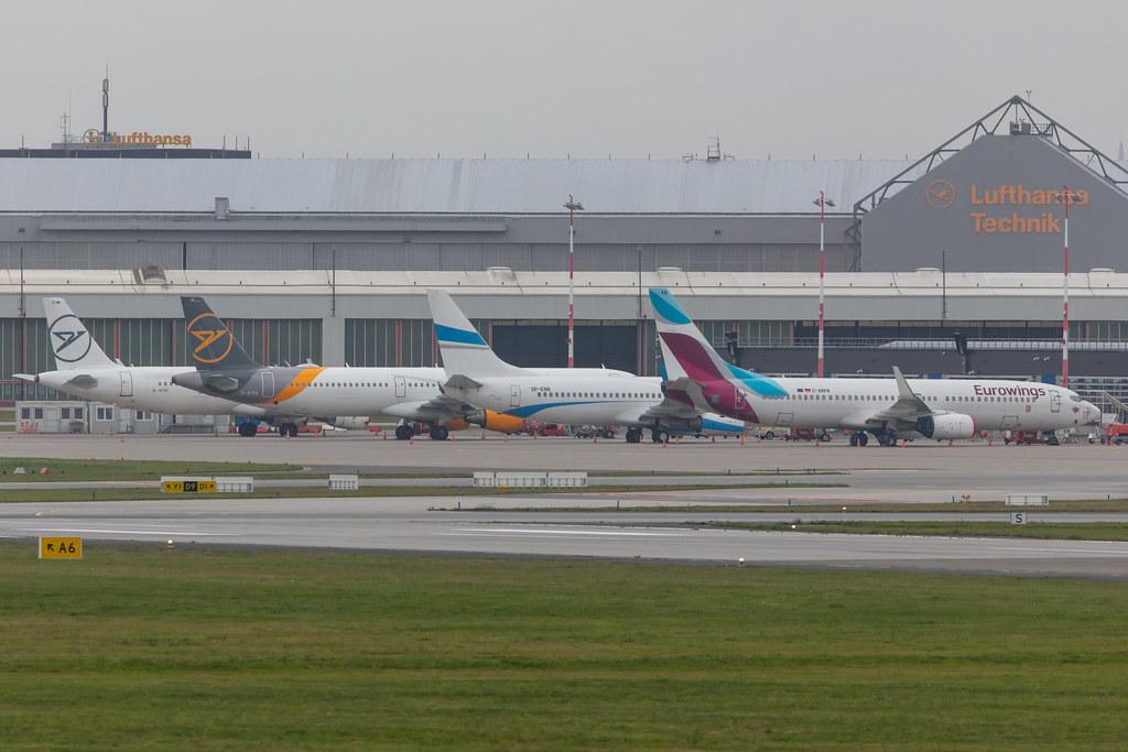 Hamburg Airport: Vorfeld 2 |