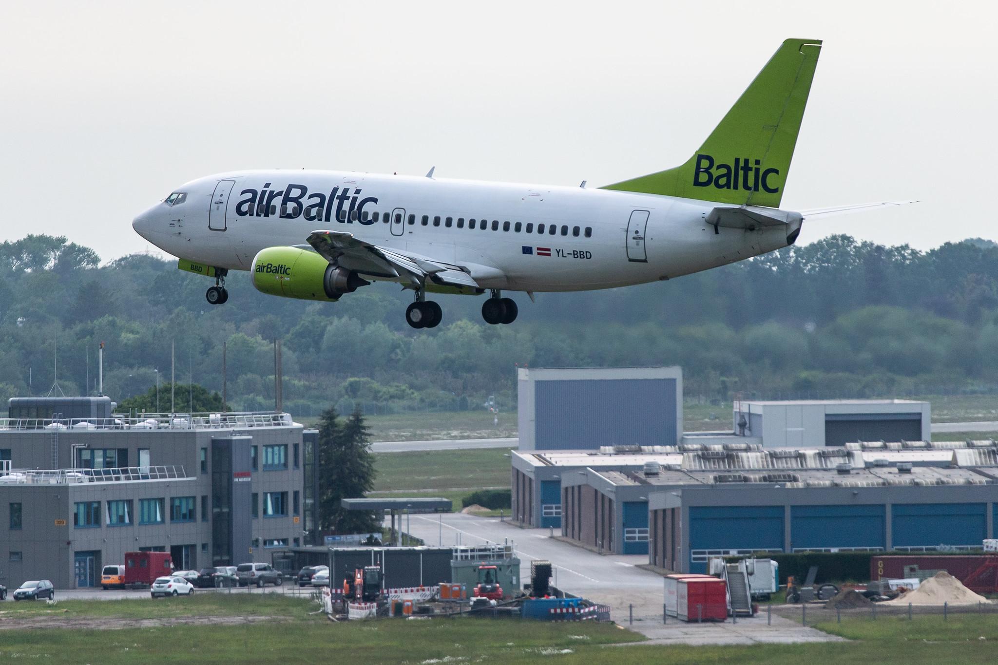 Hamburg Airport: Air Baltic (BT / BTI) |  Boeing 737-53S B735 | YL-BBD | MSN 29075