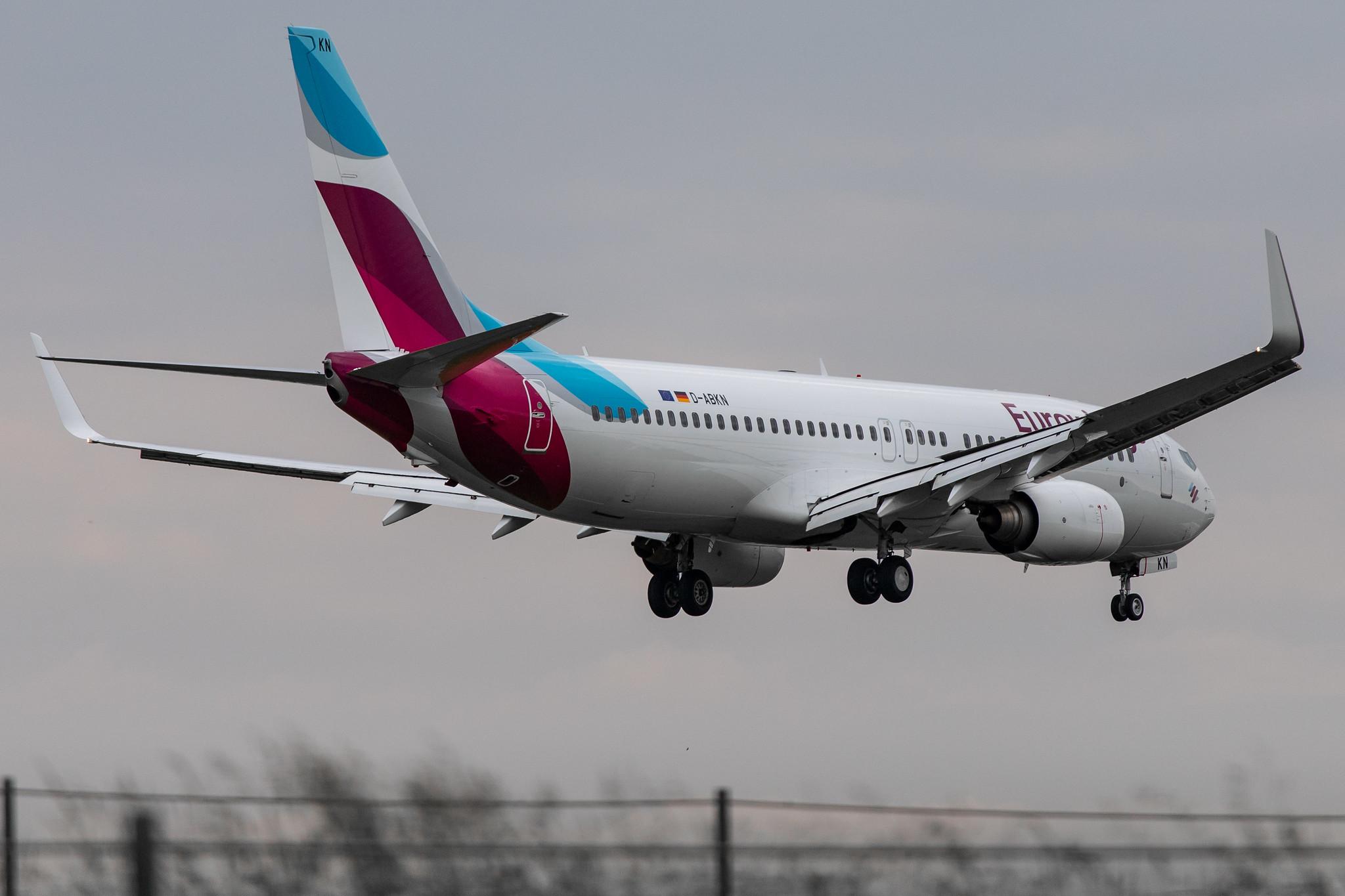 Hamburg Airport: Eurowings (EW / EWG) | Operator: TUI fly |  Boeing 737-86J B738 | D-ABKN | MSN 37756
