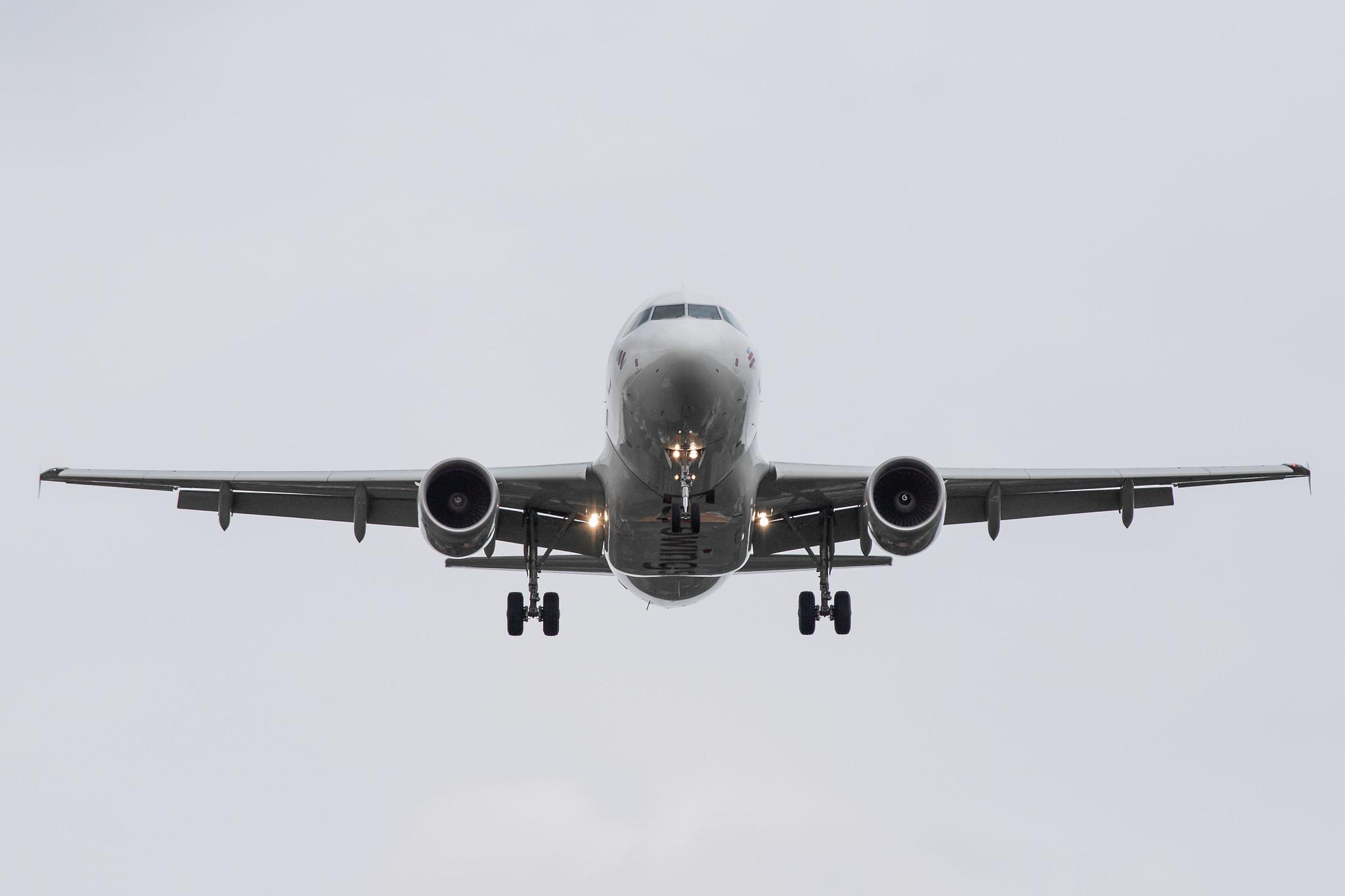 Hamburg Airport: Eurowings (EW / EWG) |  Airbus A319-112 A319 | D-ASTX | MSN 3202