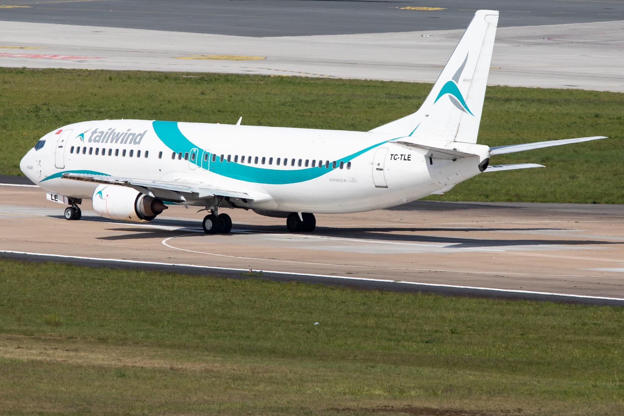 Hamburg Airport: Tailwind Airlines (TI / TWI) |  Boeing 737-4Q8 B734 | TC-TLE | MSN 27628