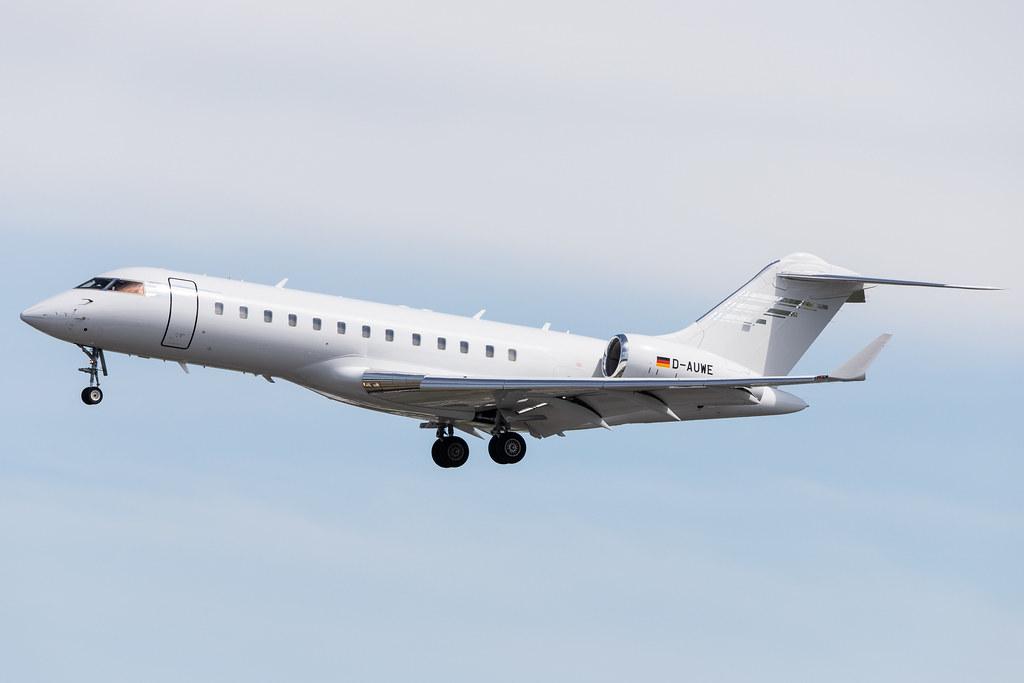 Hamburg Airport: FAI rent-a-jet |  Bombardier Global Express GLEX | D-AUWE | MSN 9060