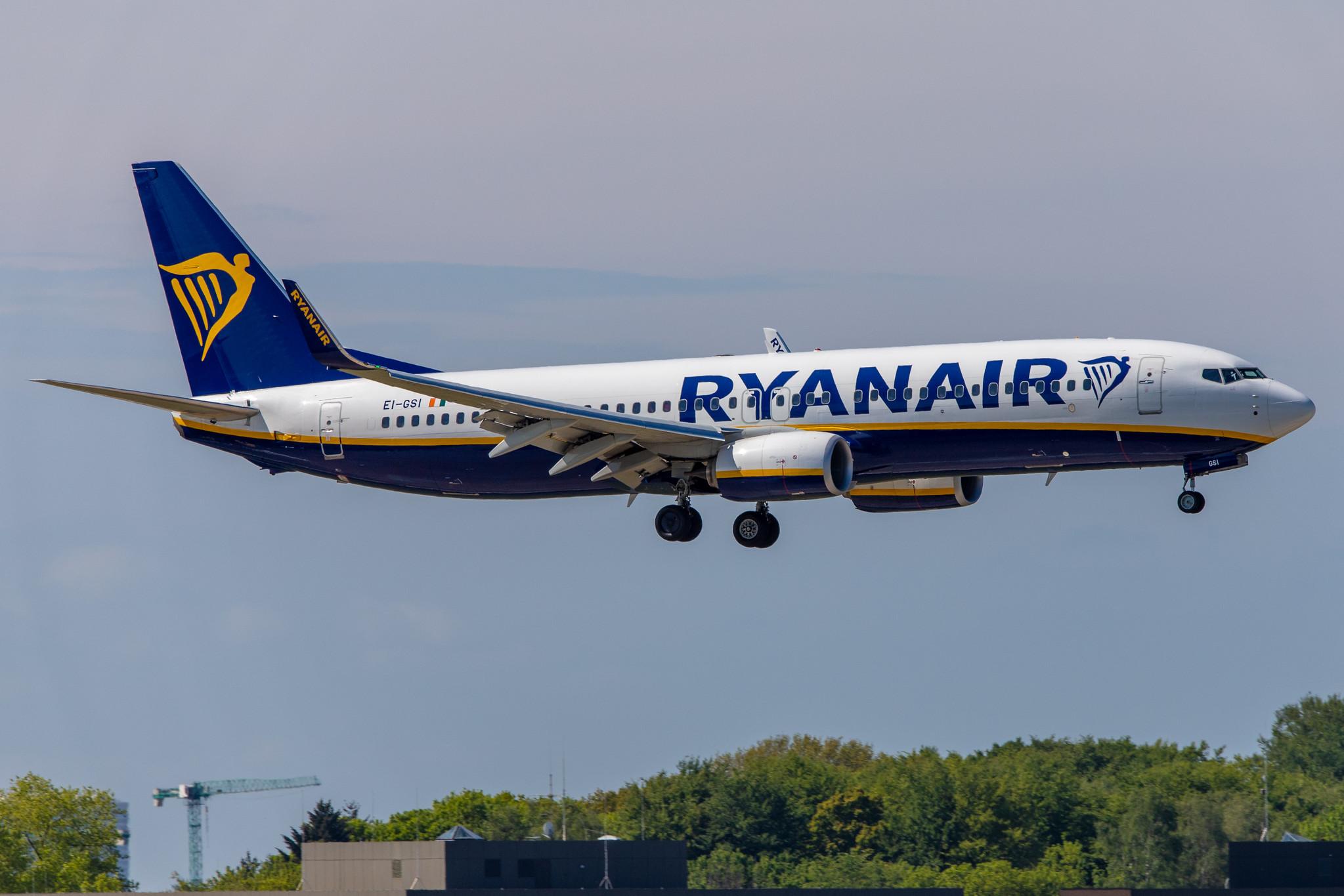 Hamburg Airport: Ryanair (FR / RYR) |  Boeing 737-8AS B738 | EI-GSI | MSN 44848