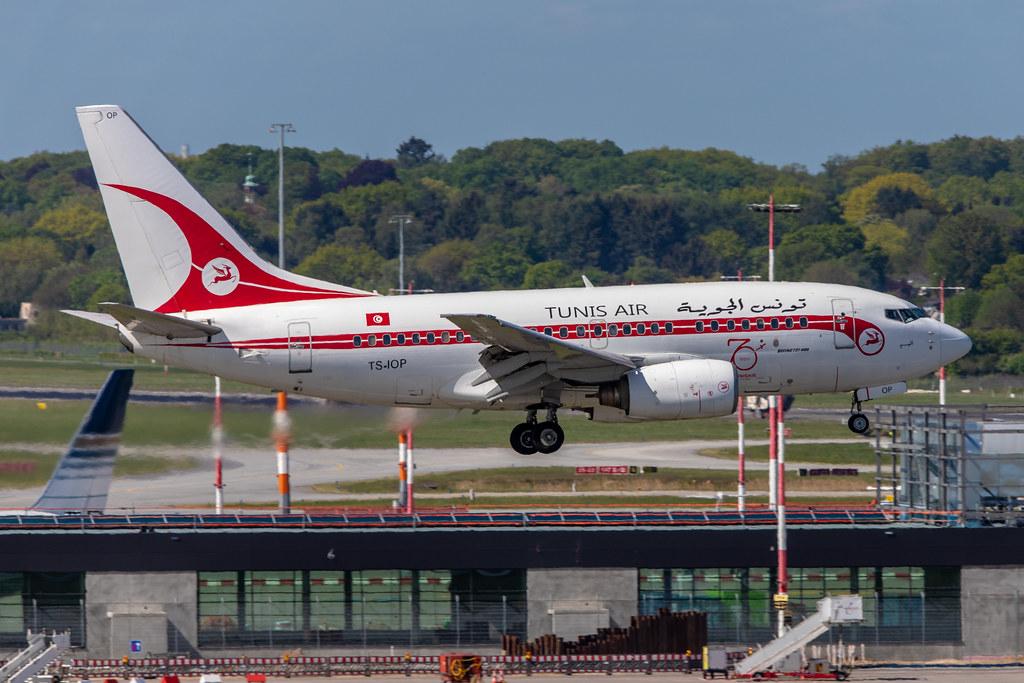 Hamburg Airport: Tunisair (TU / TAR) |  Livery: Retro Livery |  Boeing 737-6H3 B736 | TS-IOP | MSN 29500
