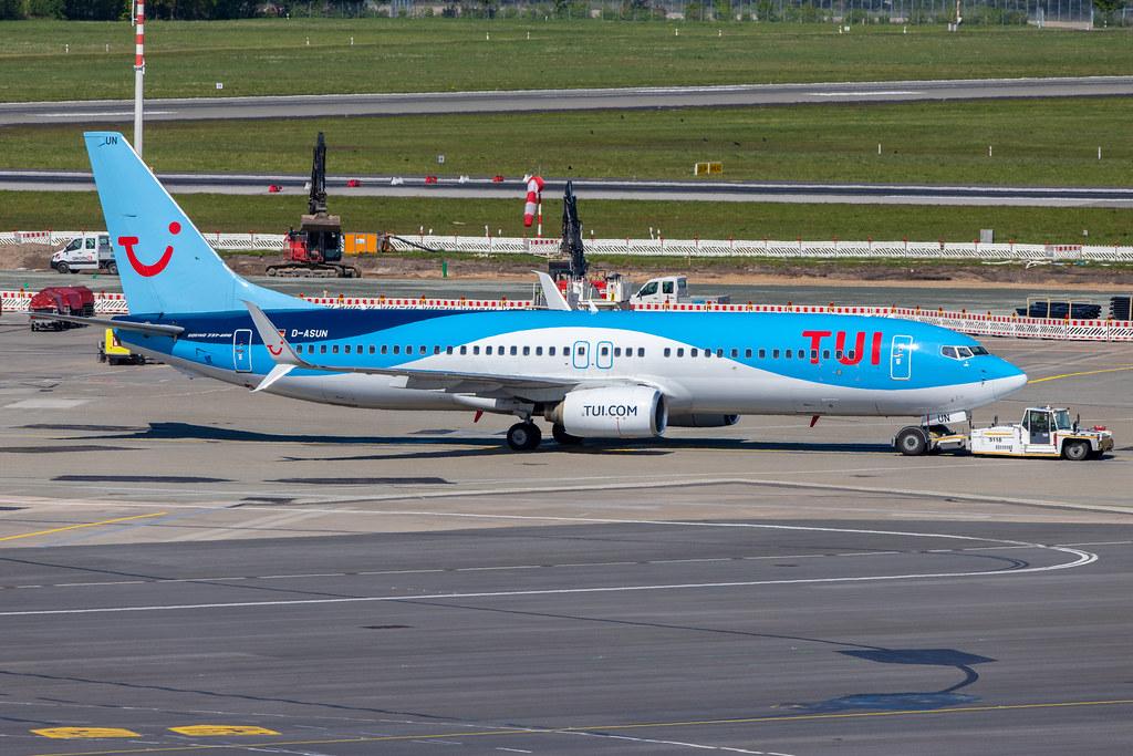 Hamburg Airport: TUI (X3 / TUI) | Operator: TUI fly |  Boeing 737-8BK B738 | D-ASUN | MSN 33023
